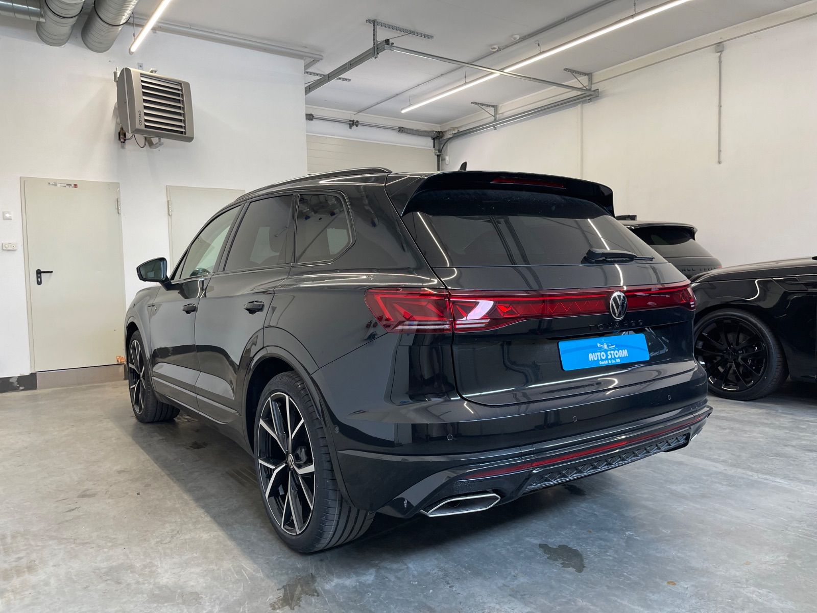 Volkswagen Touareg 3.0 TDI 4Motion R-Line Final Edition*VOL