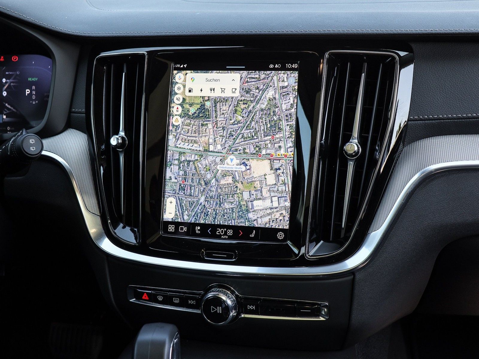 Volvo V60 T6 Recharge AWD Ultra Dark NP:76.940,-//AHK/