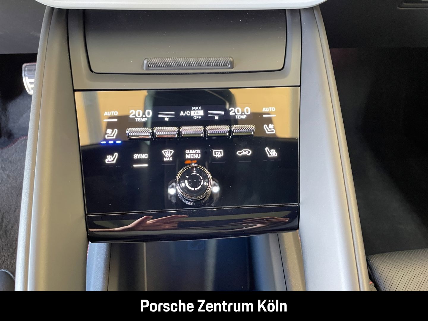 Porsche Macan 4S Burmester InnoDrive HA-Lenkung Head-Up