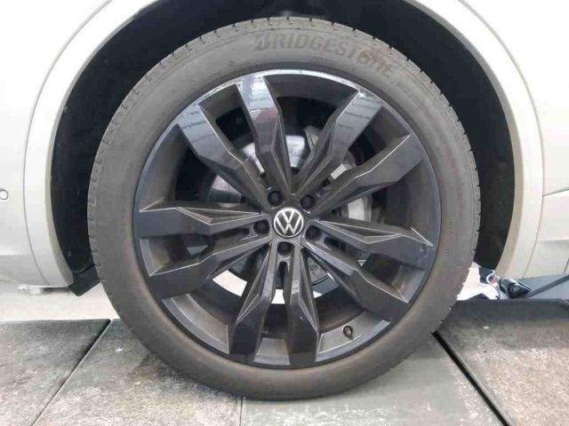 Volkswagen Touareg Elegance 3.0 TDI - Samsaru's Car Outlet