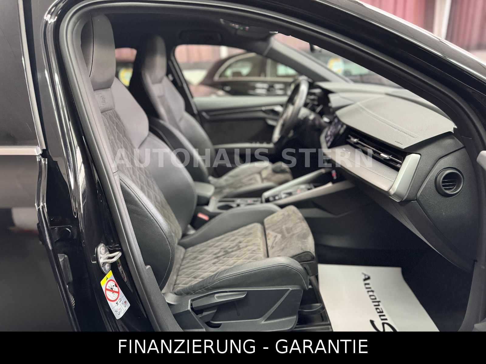 Audi A3 Limousine 35 TFSI S Line - Samsaru's Car Outlet