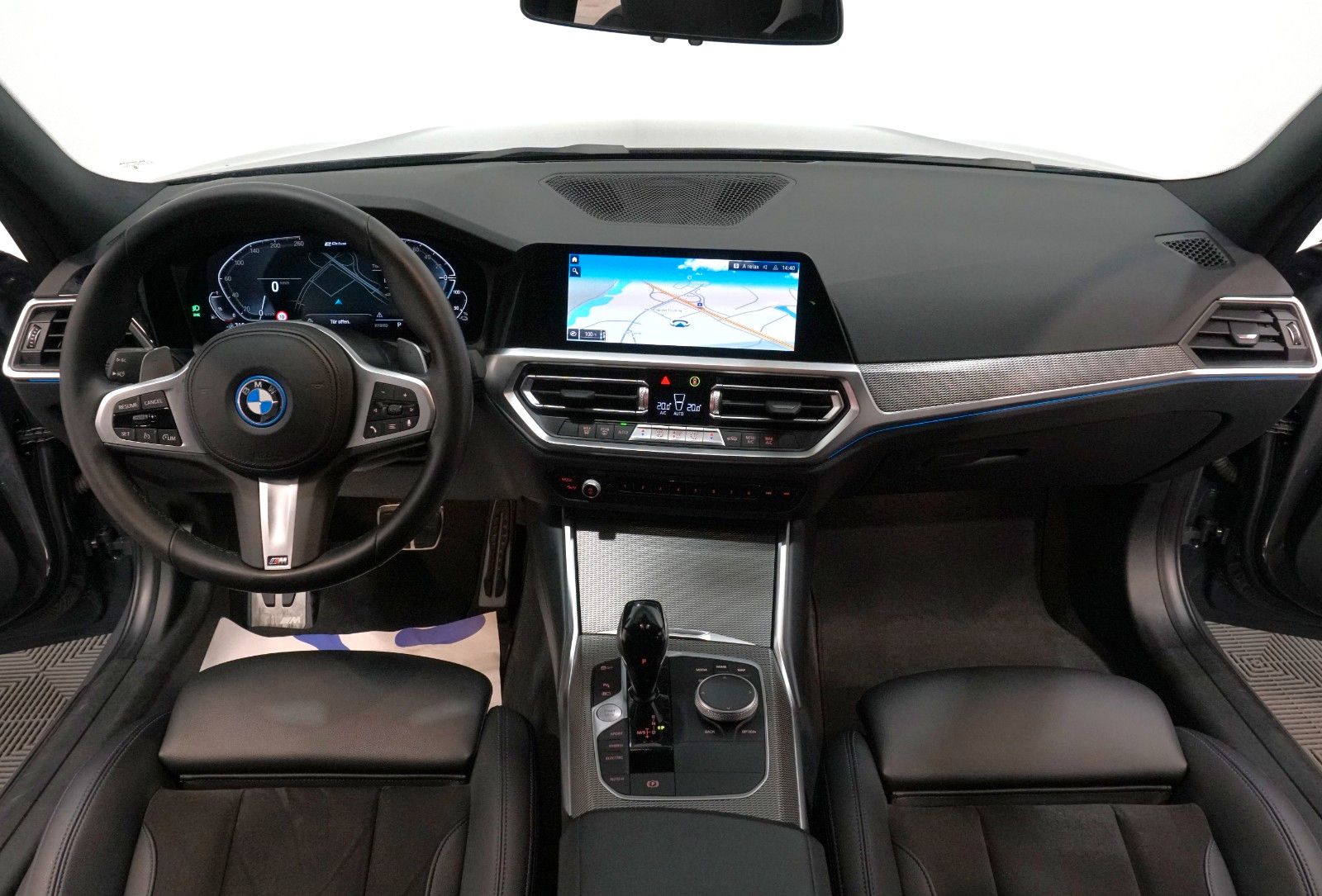 BMW 330 e xDrive M Sport - Samsaru's Car Outlet