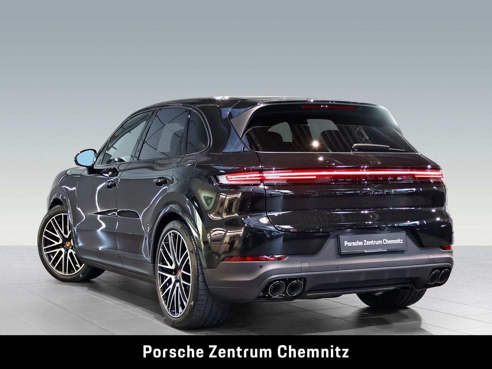 Porsche Cayenne E-Hybrid Luft;BOSE;Pano;14-Wege Sitze