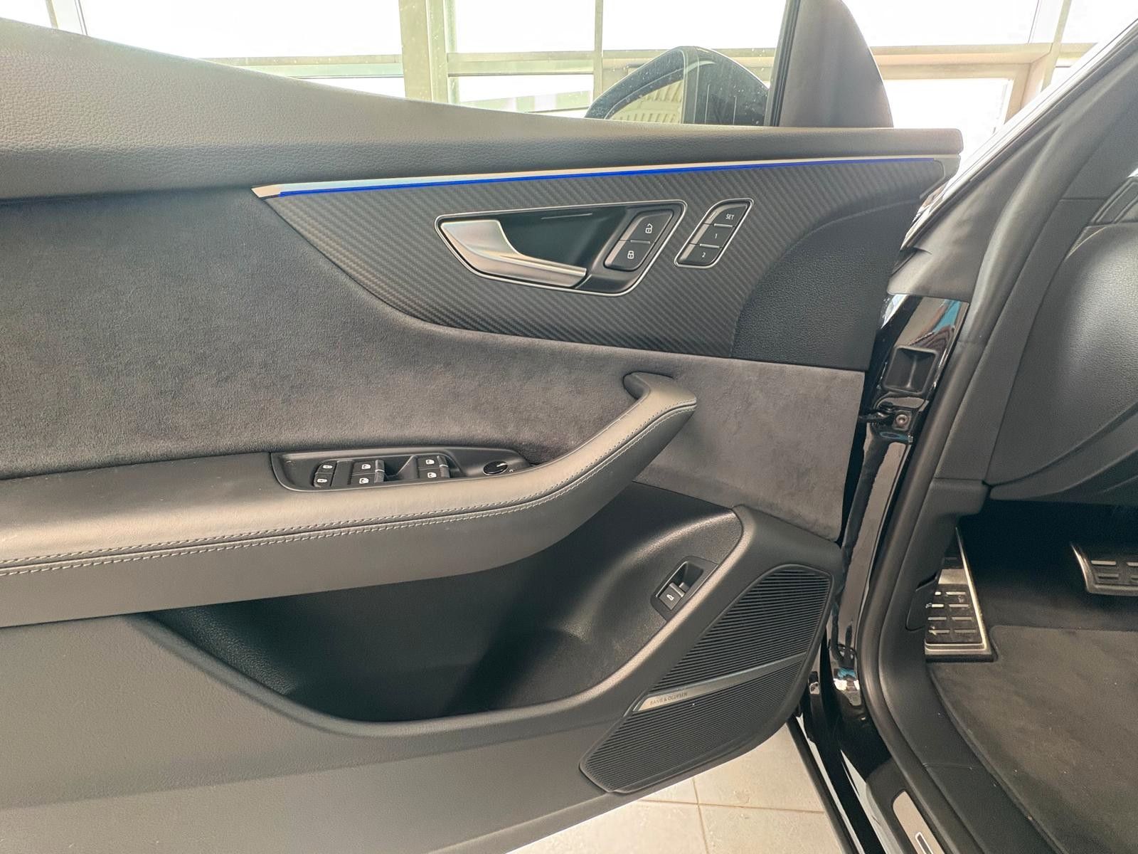 Audi RSQ8 keramik*dynamik*massage*stand*23Z*akustik.