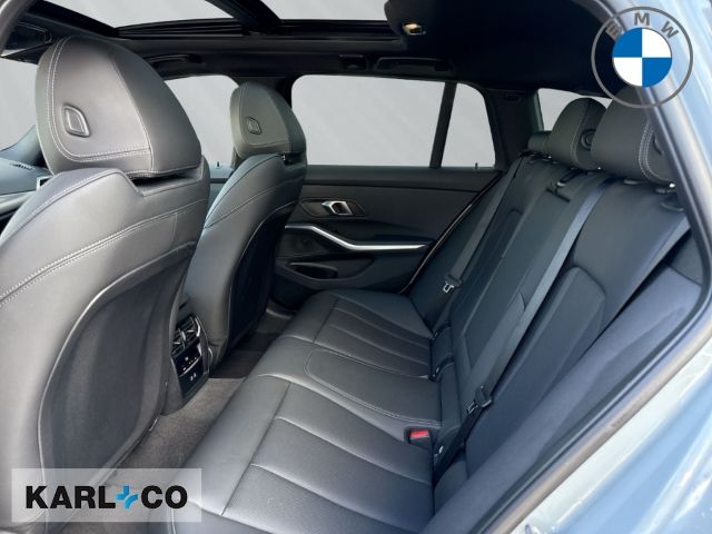 BMW 320 iA M-Sport Touring ACC Panorama LenkradHZG