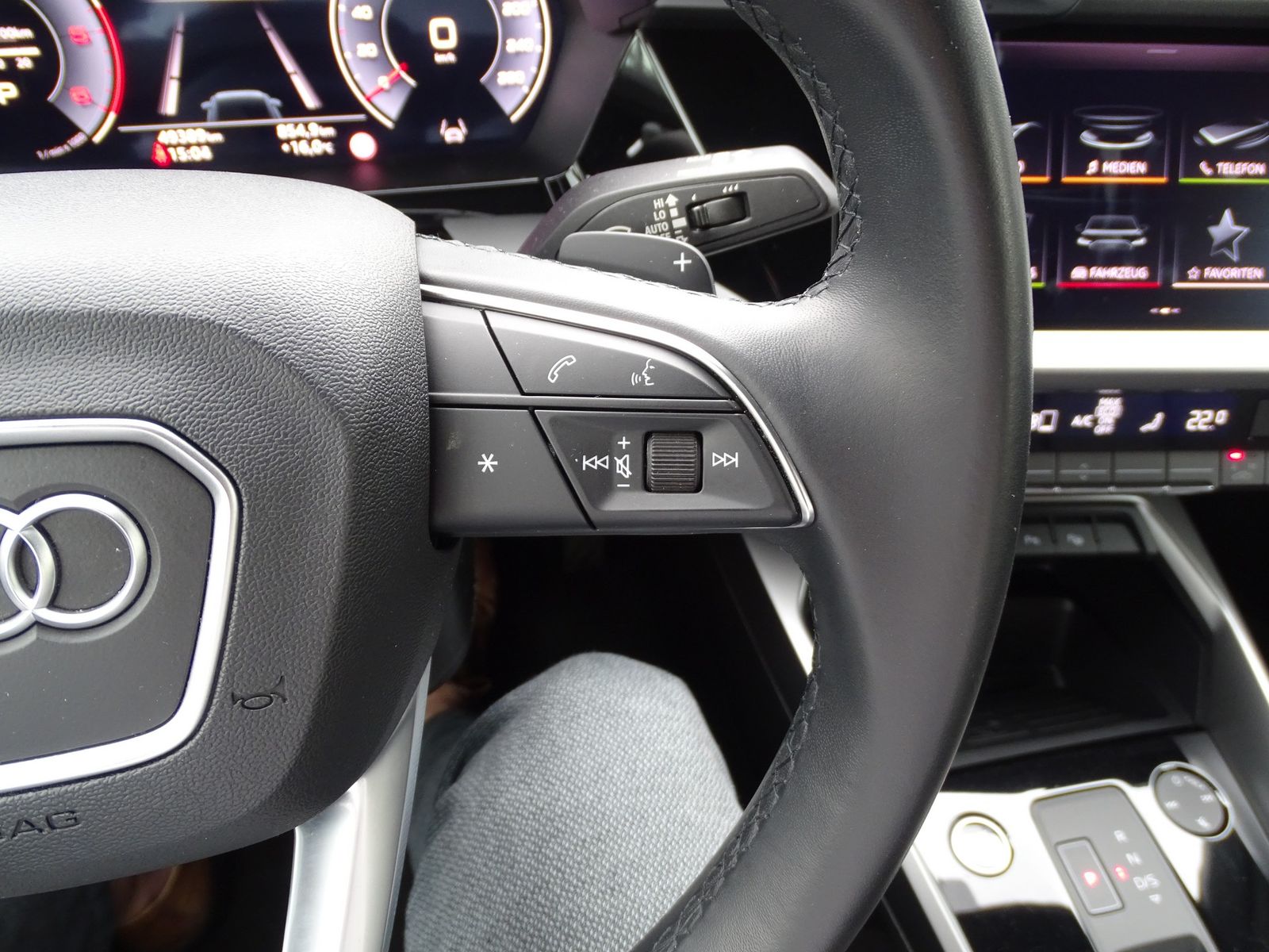 Audi A3 Sportback 35 2.0 TDI - Samsaru's Car Outlet