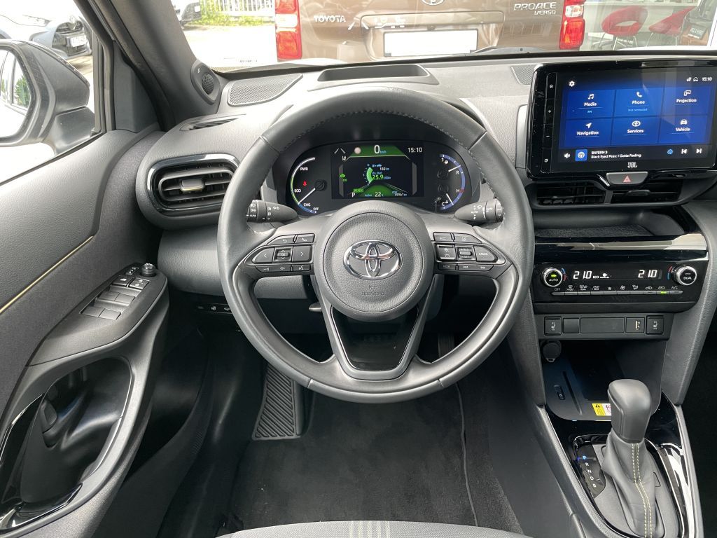Toyota Yaris Cross Hybrid 1.5 Adventure*HUD*JBL*PDC*
