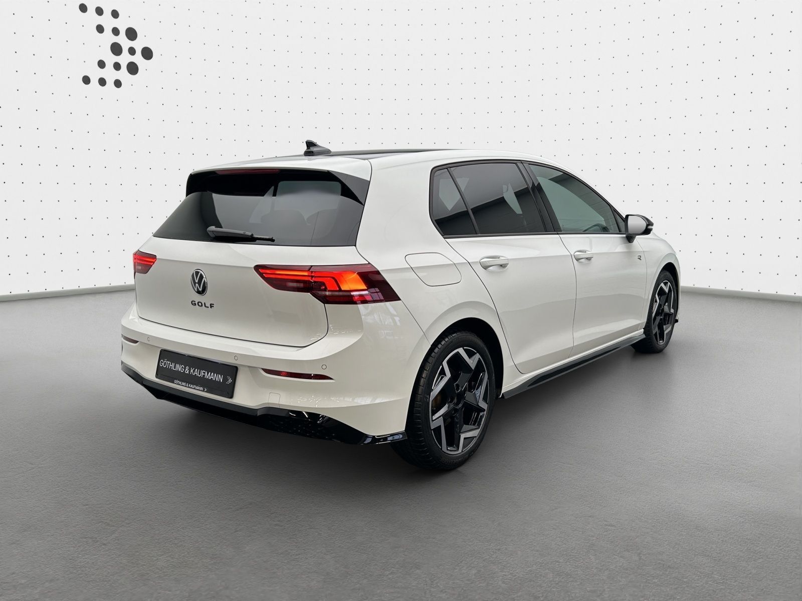 Volkswagen Golf R-Line 2.0 TDI DSG*BlackStyle*360*ASG*APP*L