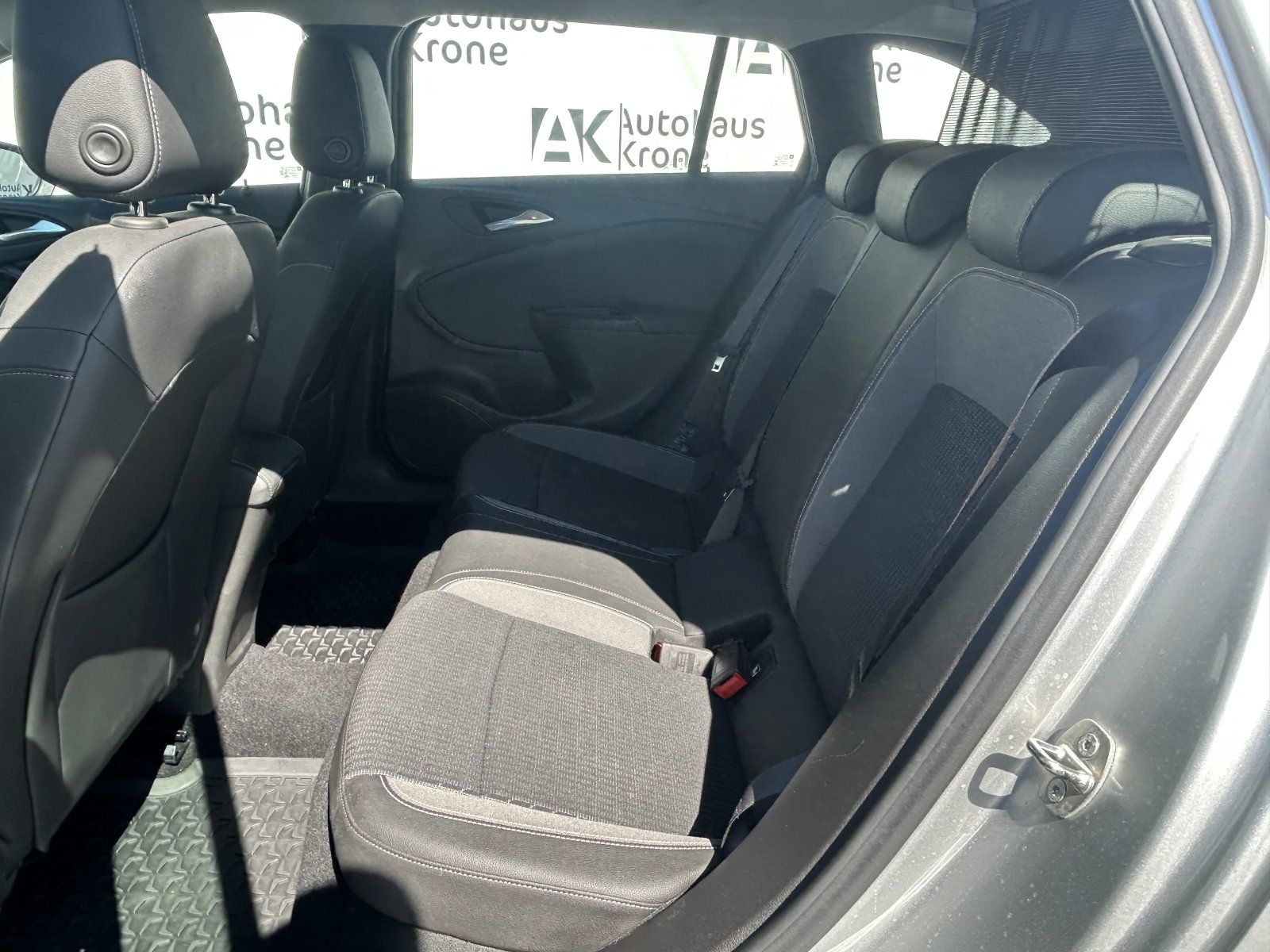 Opel Astra K 1.5 D Design&Tech - Samsaru's Car Outlet