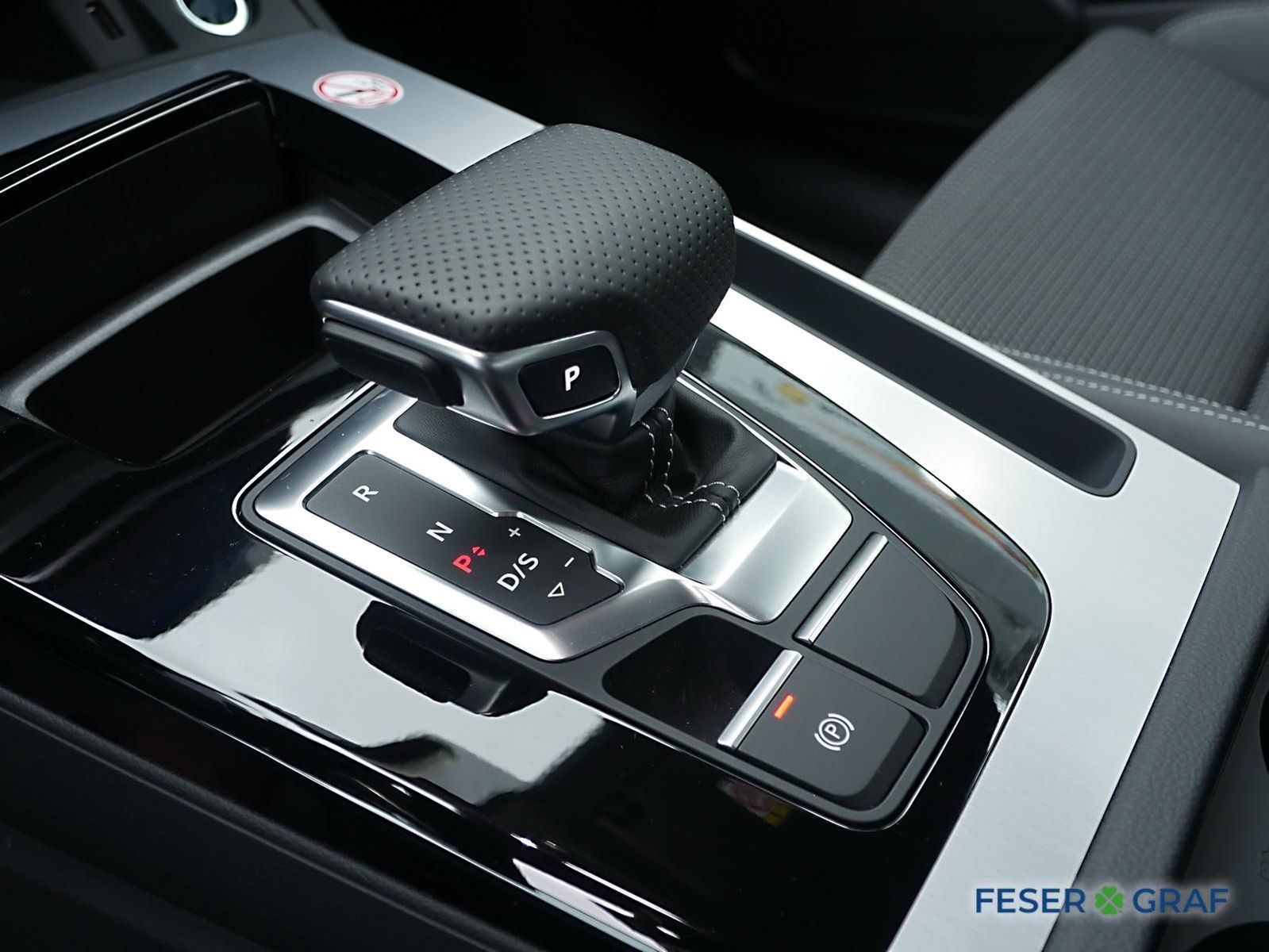 Audi Q5 Sportback 40 TDI quattro S line - Samsaru's Car Outlet