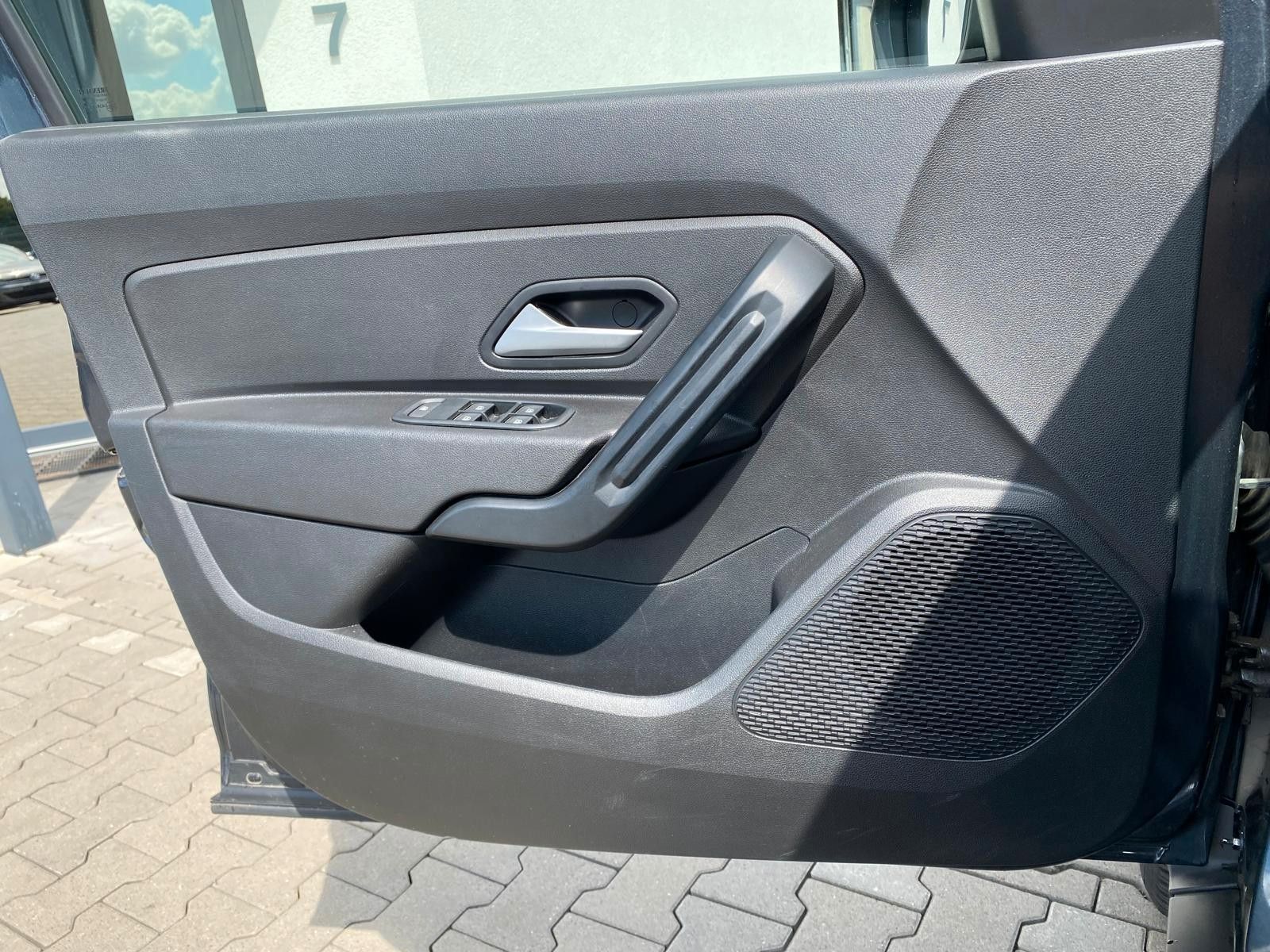 Dacia Duster II Expression 4WD - Samsaru's Car Outlet