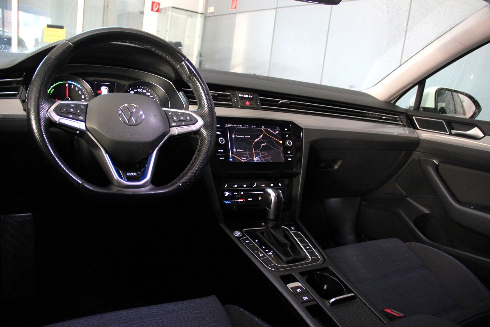 Volkswagen Passat Variant 1.4 GTE Hybrid - Samsaru's Car Outlet