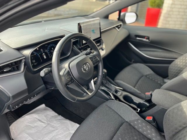 Toyota Corolla Touring Sports 1.8 Hybrid - LED, NAVI, S