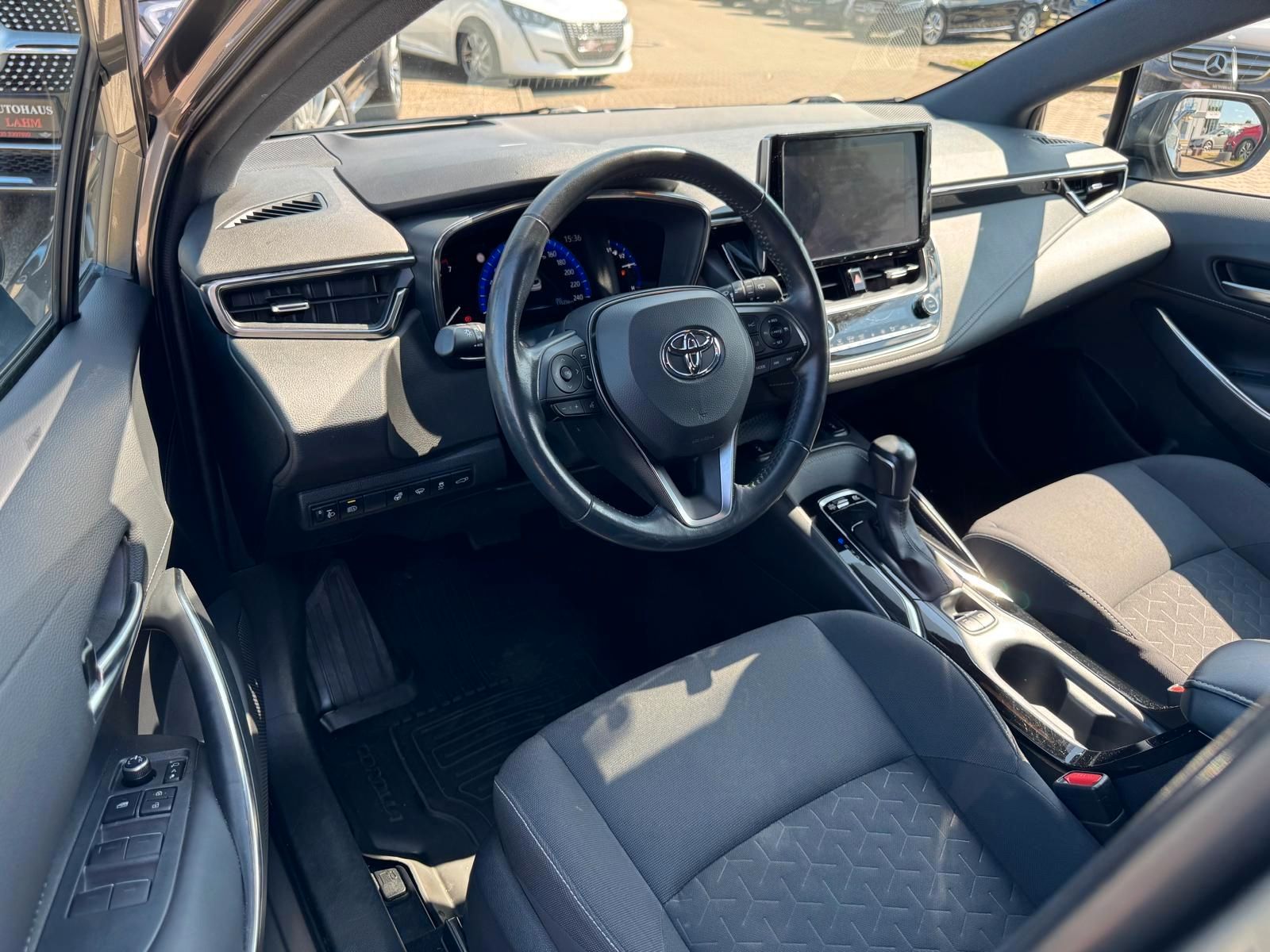 Toyota Corolla Touring Sports Hybrid Business Edition - Samsaru's Car Outlet