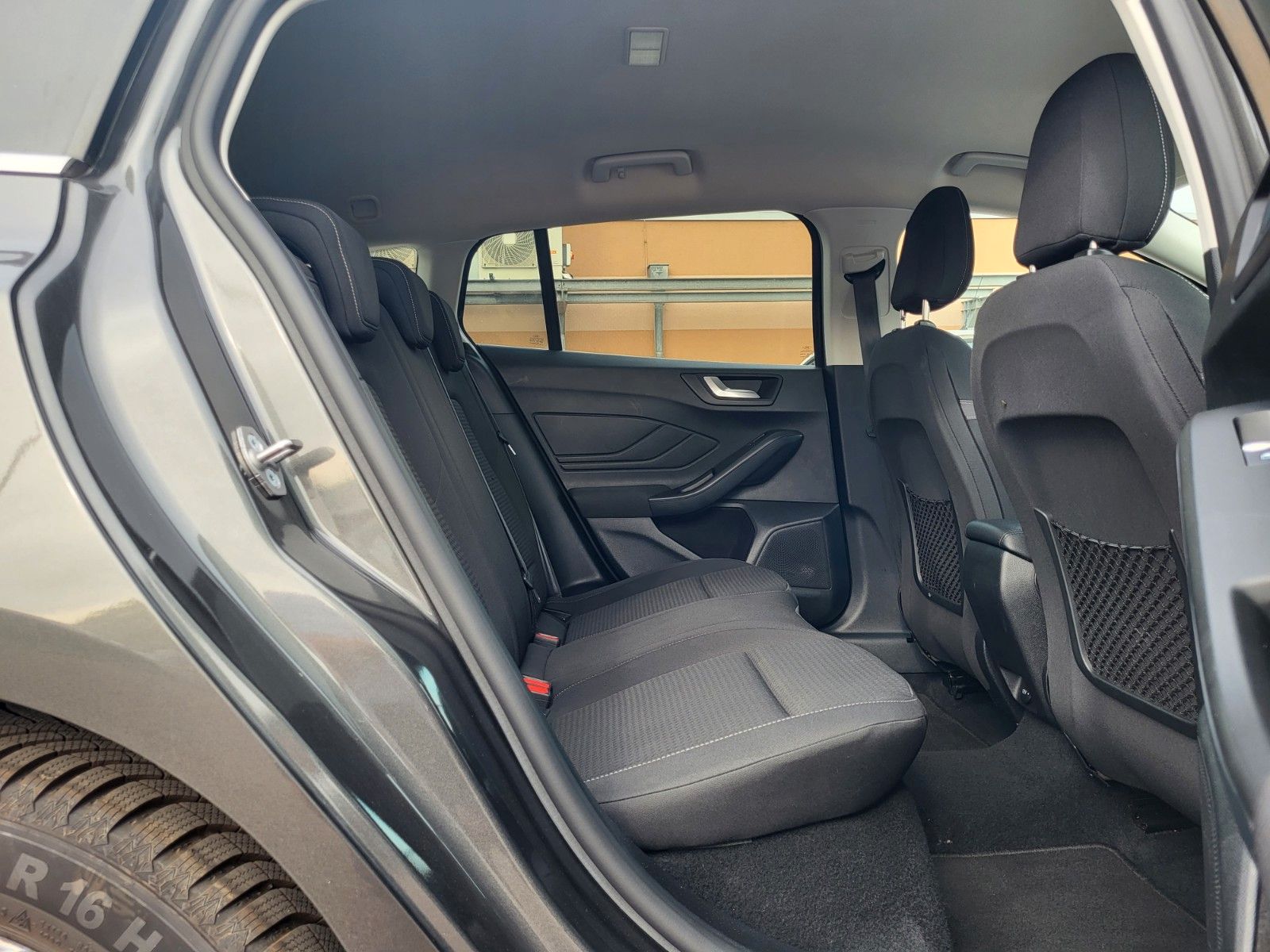 Ford Focus 1.5D - Samsaru's Car Outlet