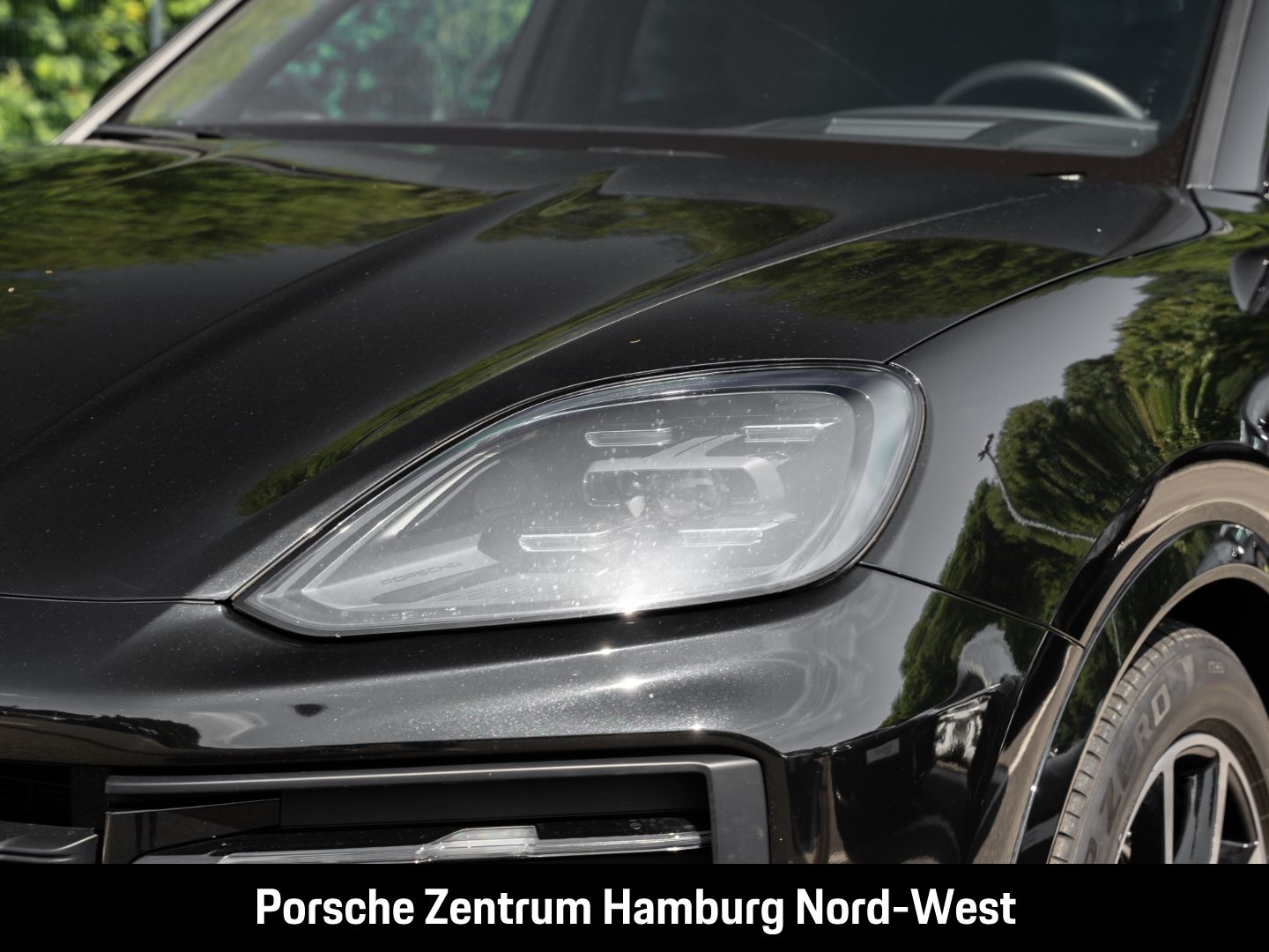 Porsche Cayenne PASM Panorama Dach BOSE 21-Zoll HUD 360°