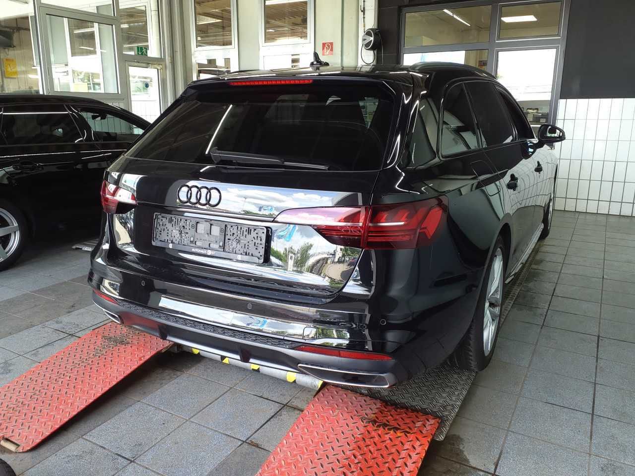 Audi A4 Avant S line black 40 TFSI - Samsaru's Car Outlet