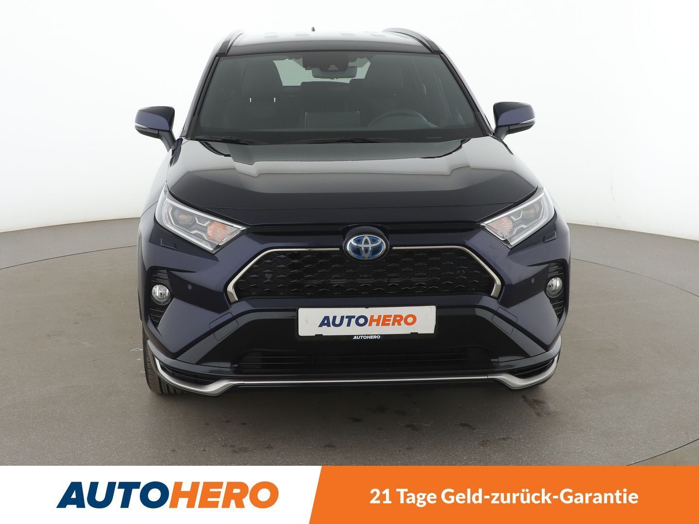 Toyota RAV 4 2.5 Hybrid 4x4 - Samsaru's Car Outlet