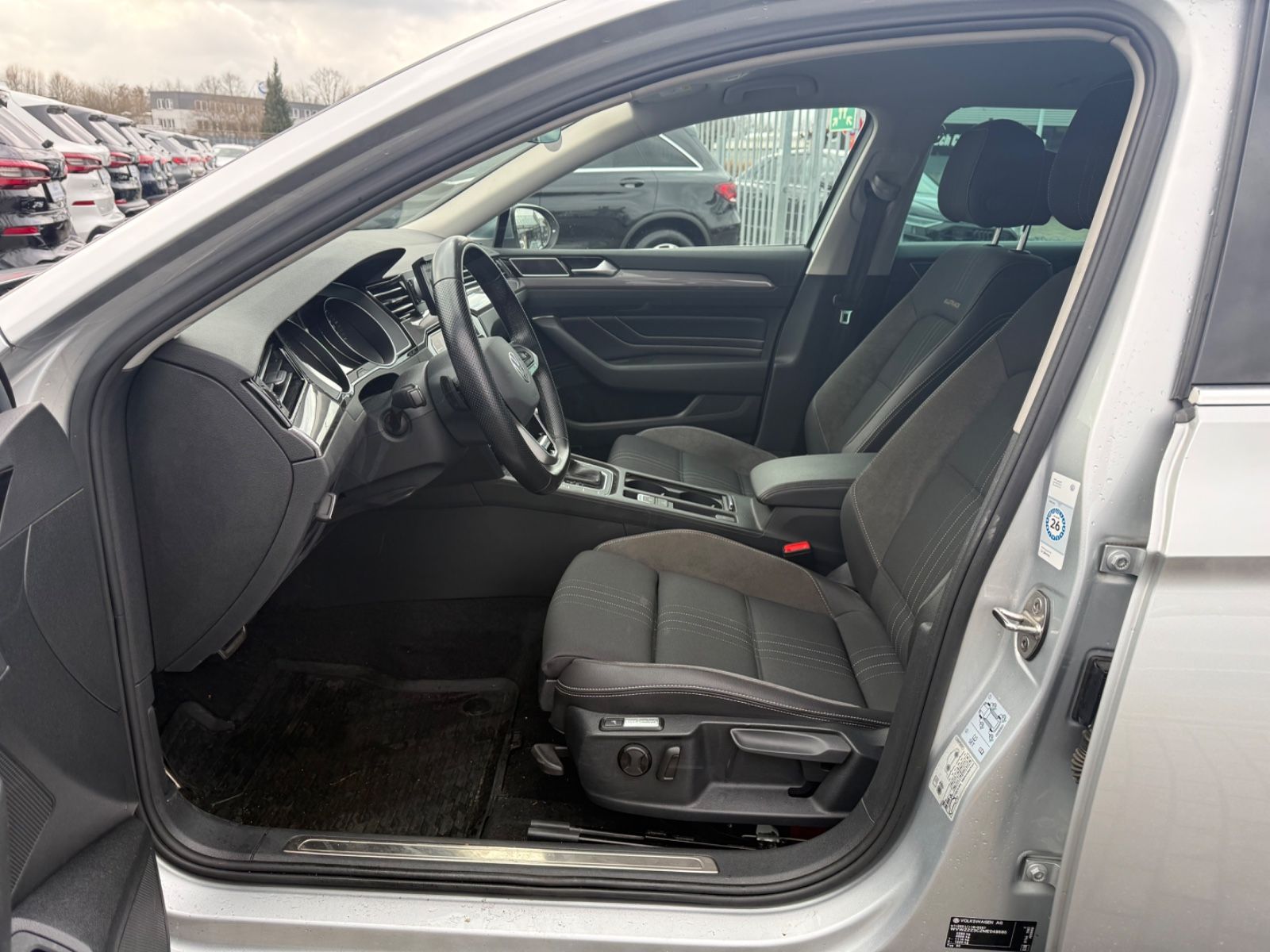 Volkswagen Passat Alltrack 2.0 TDI 4M AHK+XDS+DCC+SH+3Z+KAM