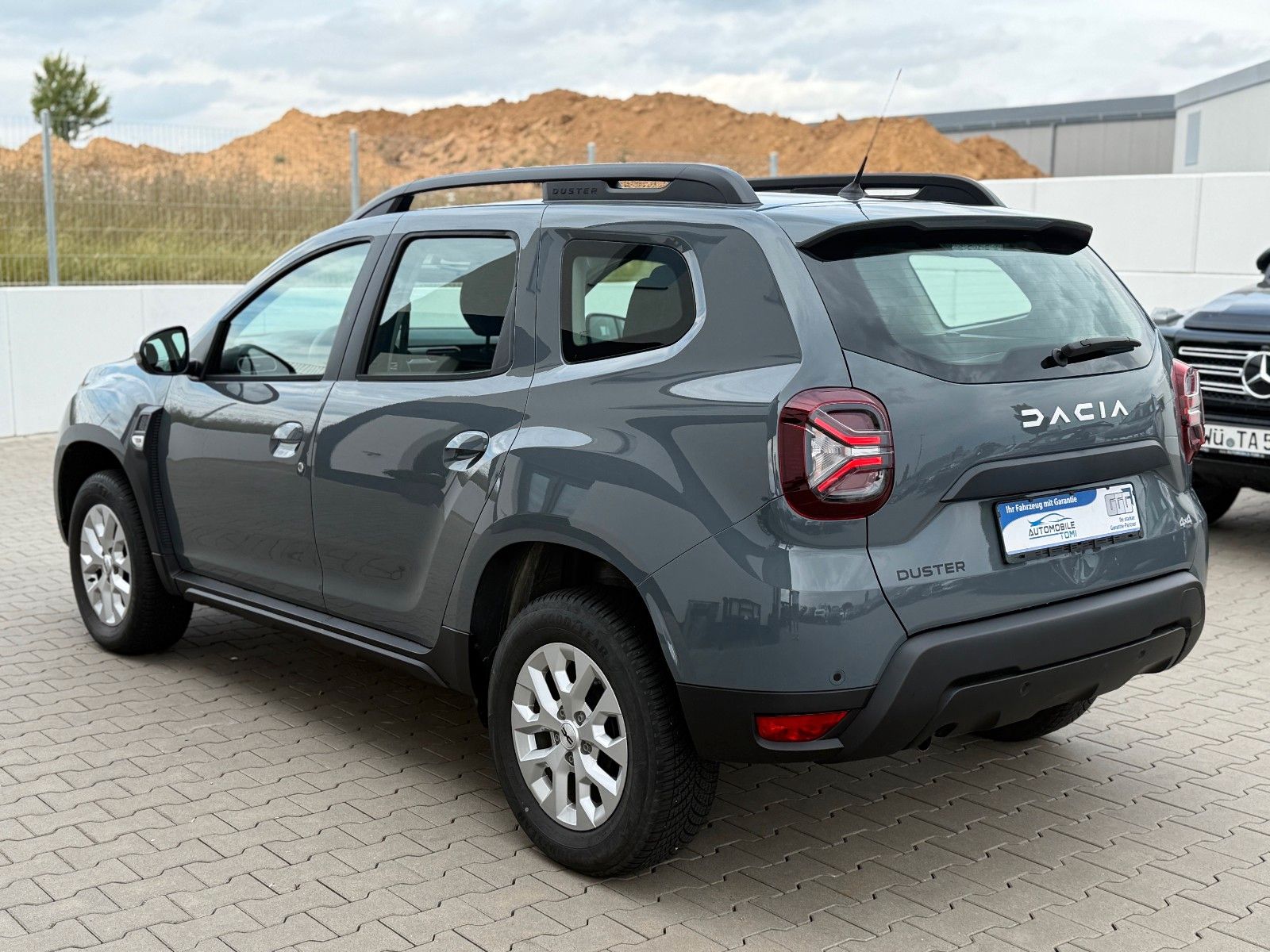 Dacia Duster II Expression 4WD - Samsaru's Car Outlet