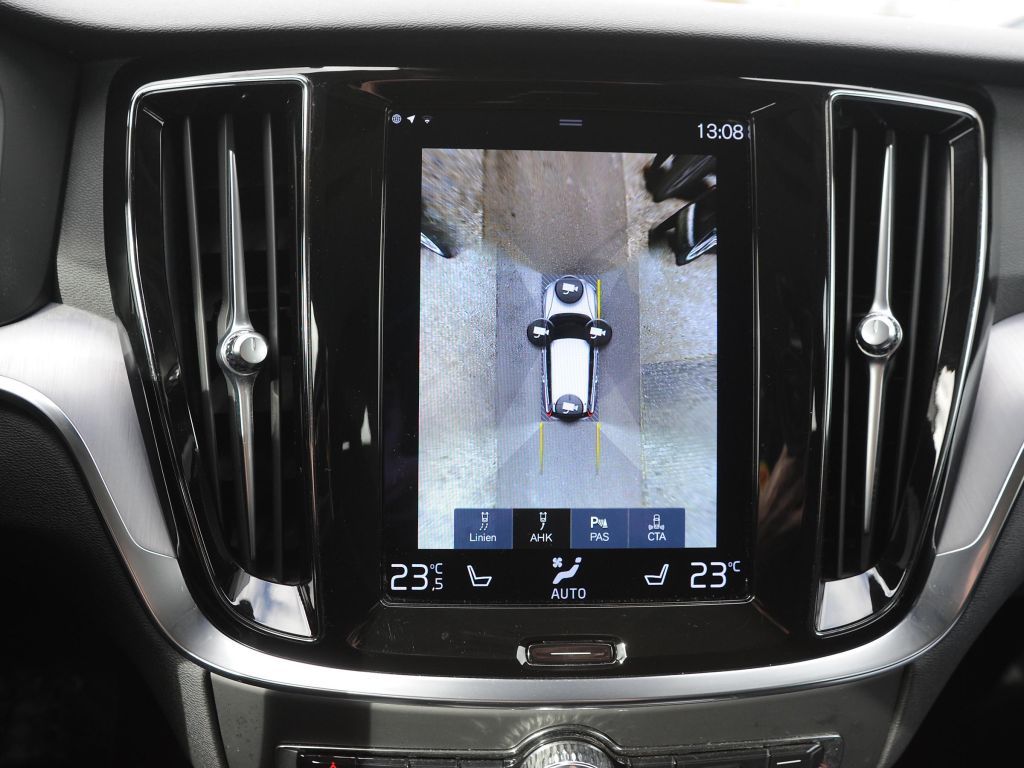 Volvo V60 T8 AWD Recharge R-Design *AHK * 360°-Kam.*