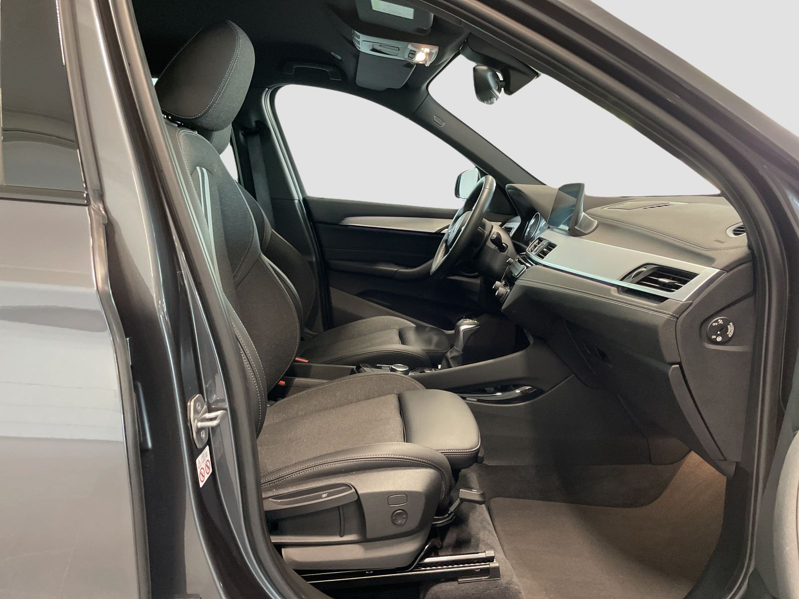 BMW X1 xDrive25e M Sport - Samsaru's Car Outlet