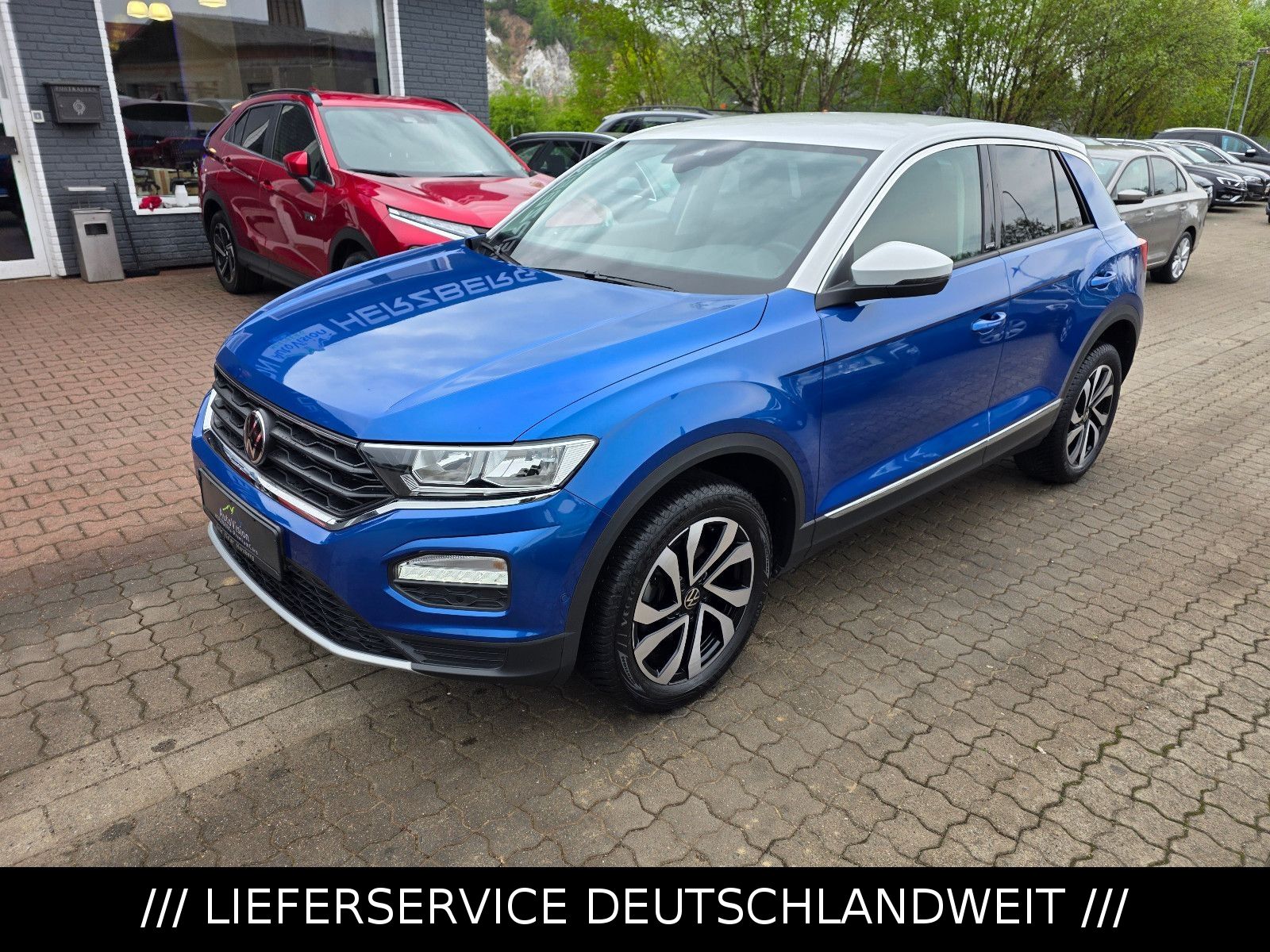 Volkswagen T-Roc 1.5 Active - Samsaru's Car Outlet