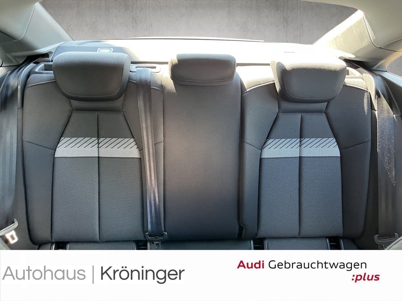 Audi A3 Limousine 30 TFSI advanced S tronic Navi+ Rüc