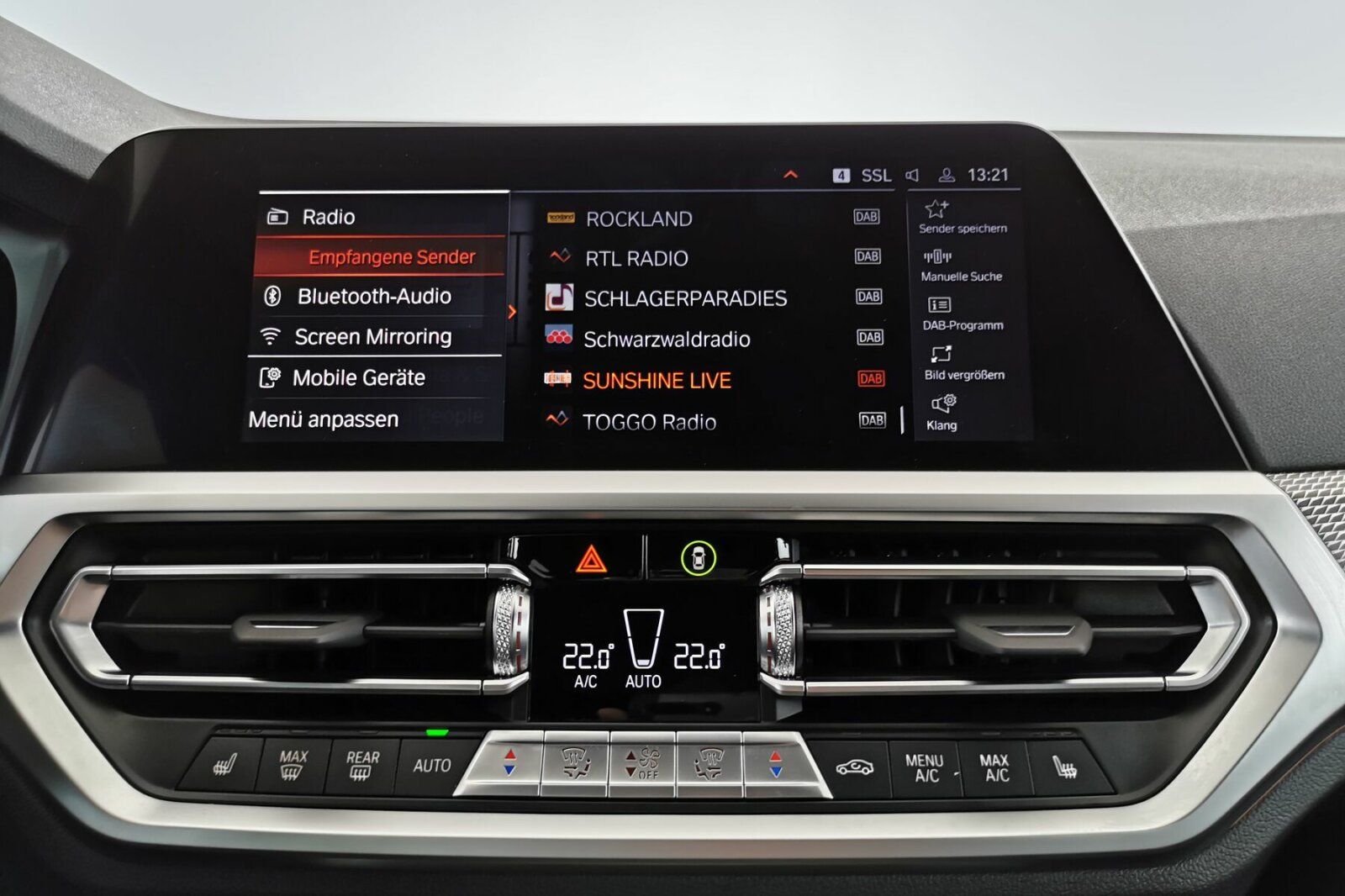 BMW 320i M Sport - Samsaru's Car Outlet