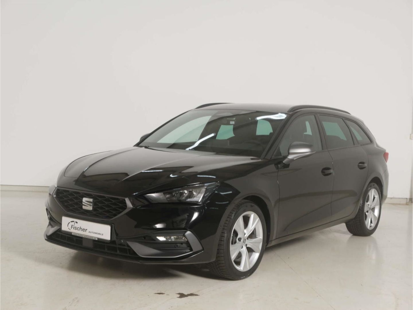 Seat Leon Sportstourer 2.0 TDI DSG FR AHK/NAV/RFK/ACC