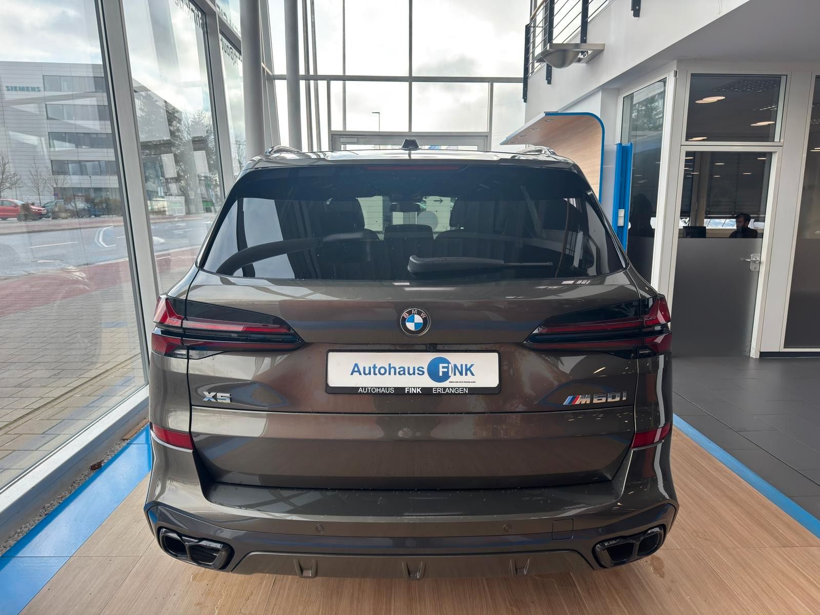 BMW X5 M60i xDrive über 150K NP Vollausstattung!