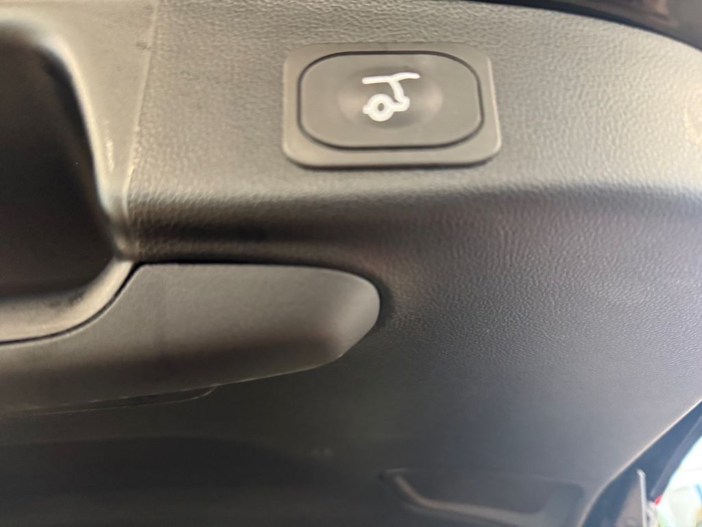 Ford Focus Turnier 1.0 EcoBoost Hybrid Aut. ACTIVE X