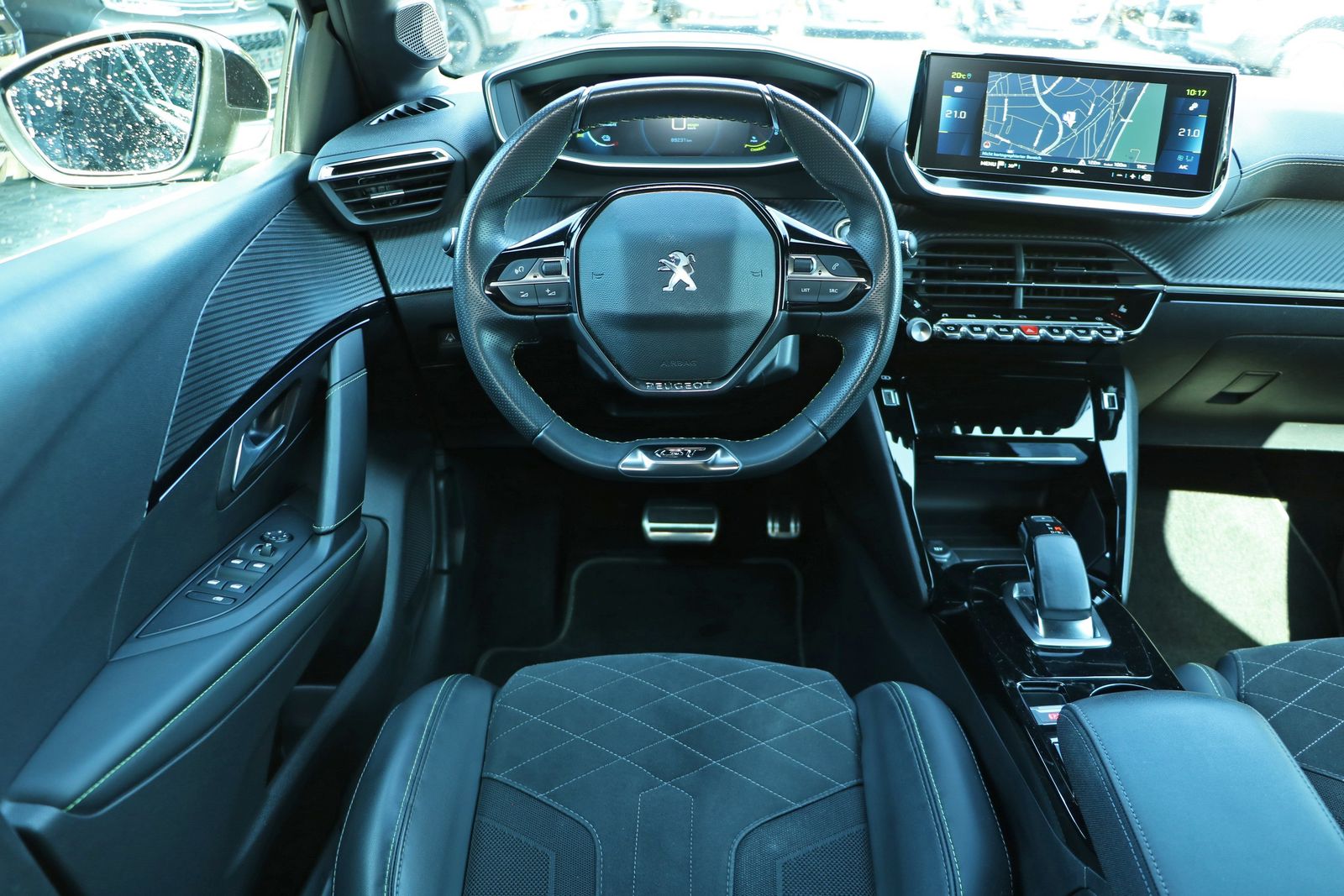 Peugeot E-208 E-GT Pack - Samsaru's Car Outlet