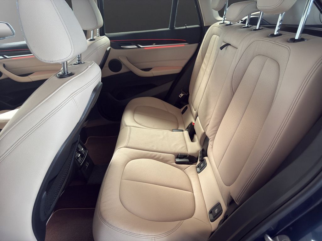 BMW X1 xDrive20d - Samsaru's Car Outlet