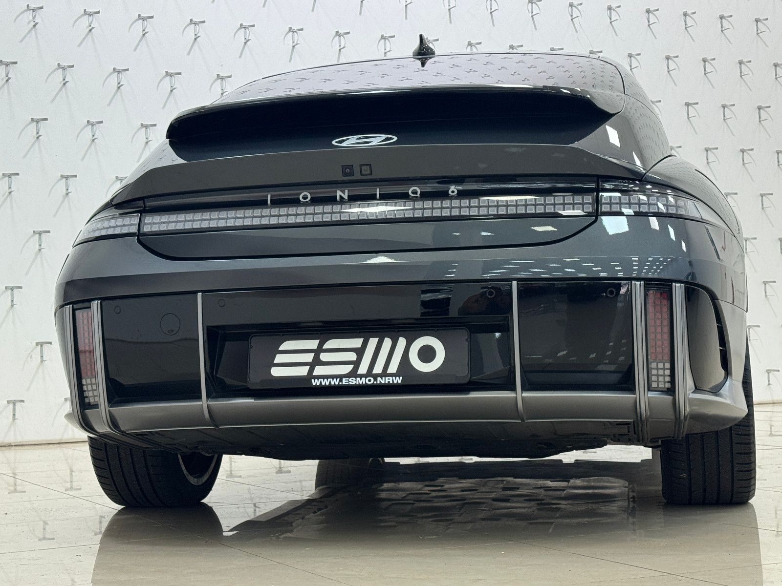 Hyundai IONIQ 6 77,4kWh 325ps 4WD Uniq 360°K/BOSE/DIGI