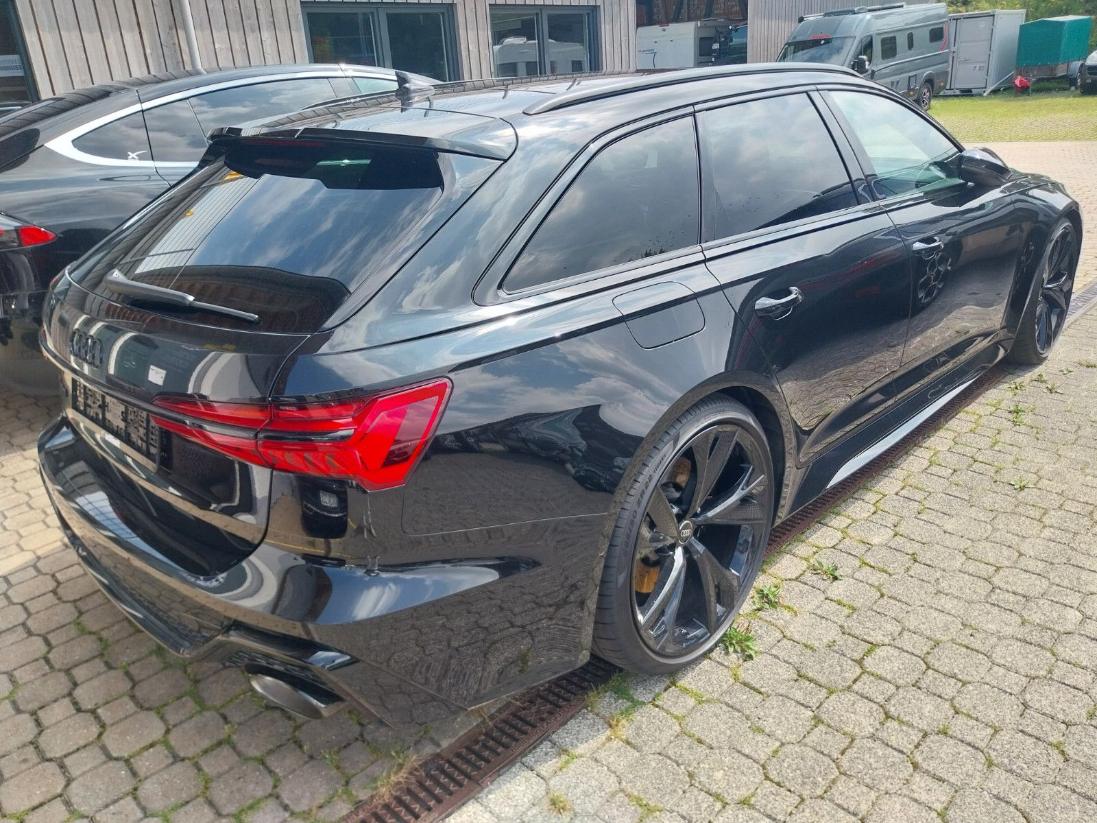 Audi RS6 Avant. perform. 1.Hd.630 PS. AHK. NP.195000.