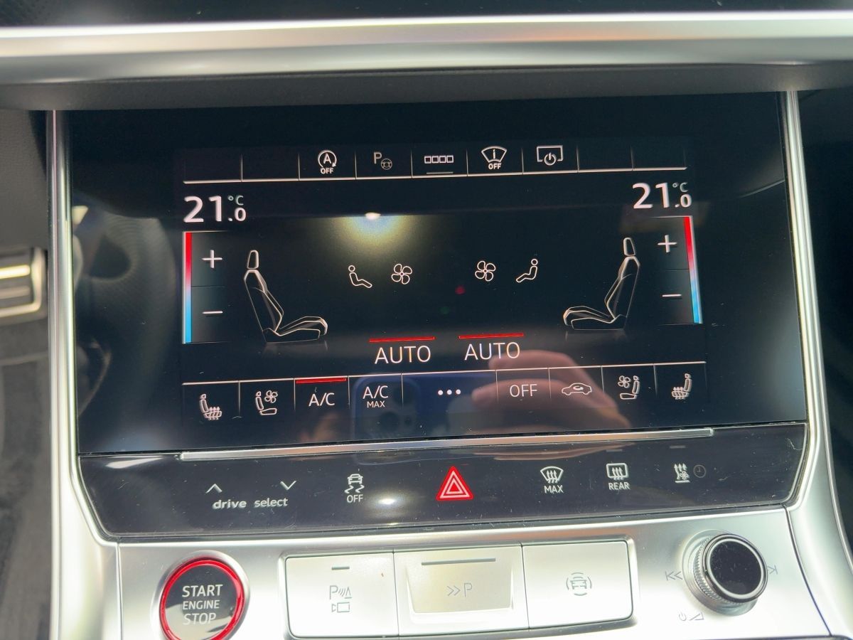 Audi RS6 Avant 4.0 TFSI Tiptr. Vmax 305 KM/H Laser Na