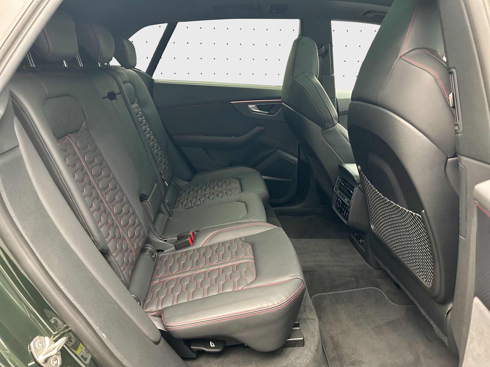 Audi RS Q8*Keramik*305 km/h*B&O*HUD*Pano*Standh*Matri