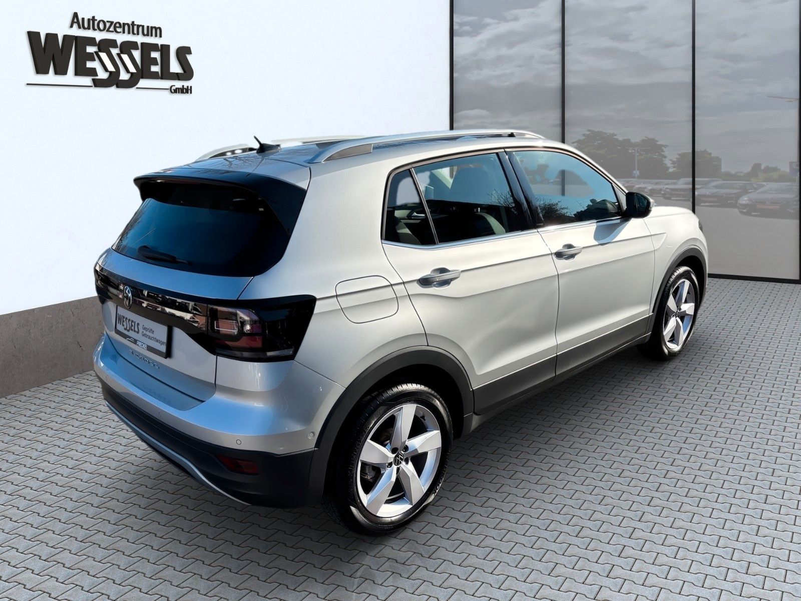 Volkswagen T-Cross Style - Samsaru's Car Outlet