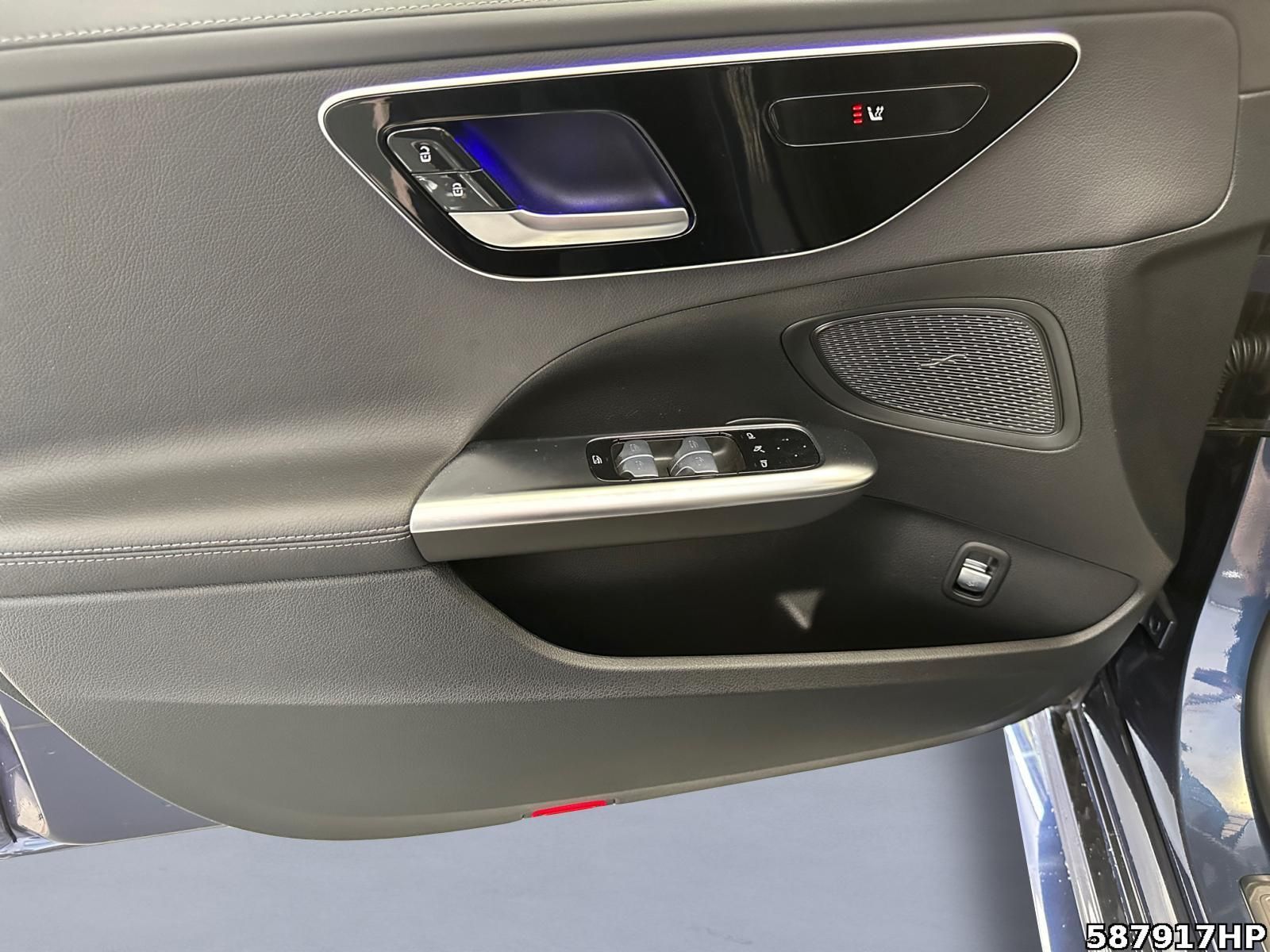 Mercedes-Benz C 300 d AMG - Samsaru's Car Outlet