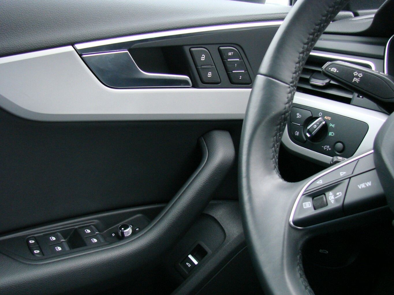 Audi A4 40 TDI quattro advanced - Samsaru's Car Outlet