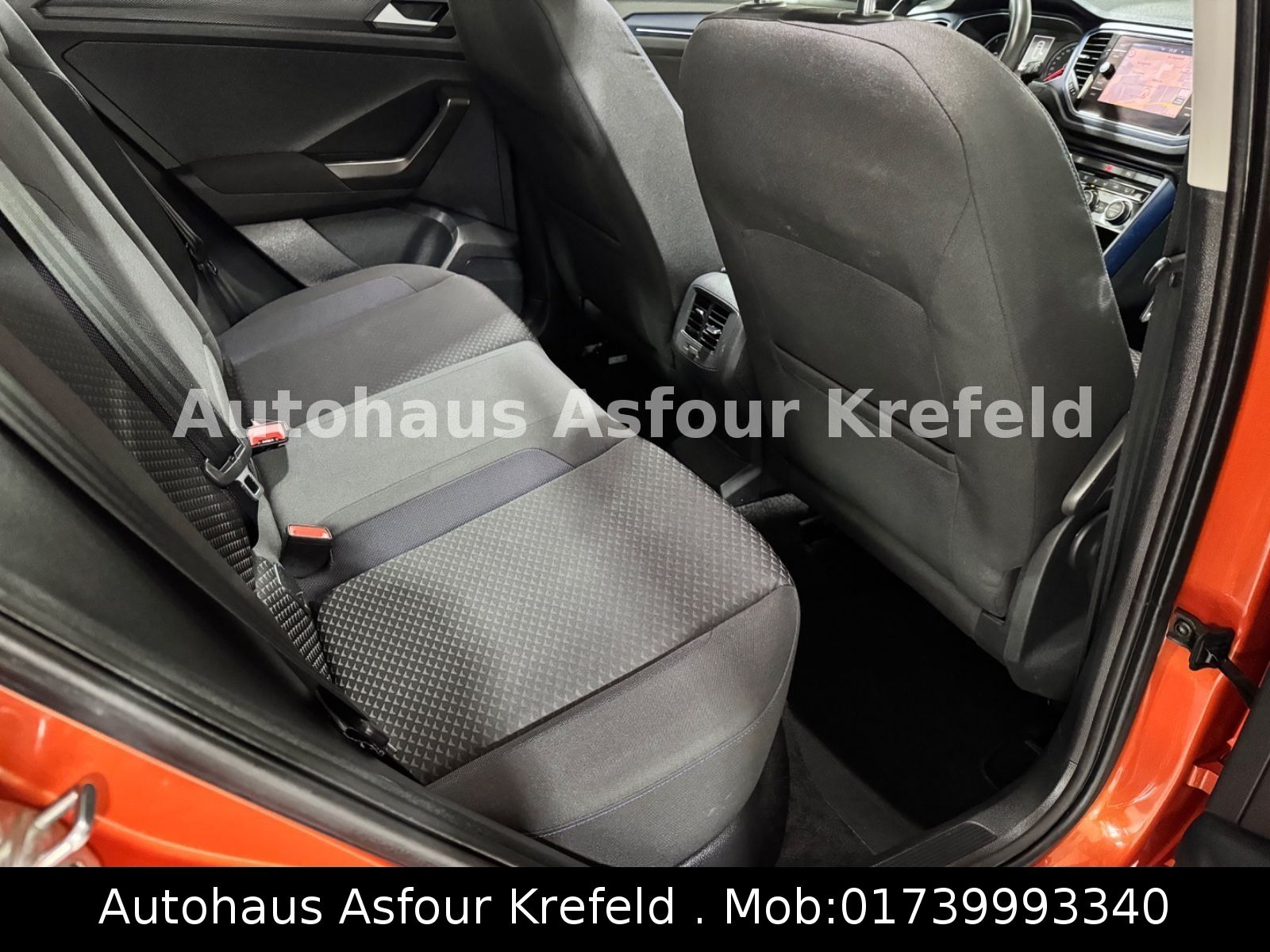 Volkswagen T-Roc United - Samsaru's Car Outlet