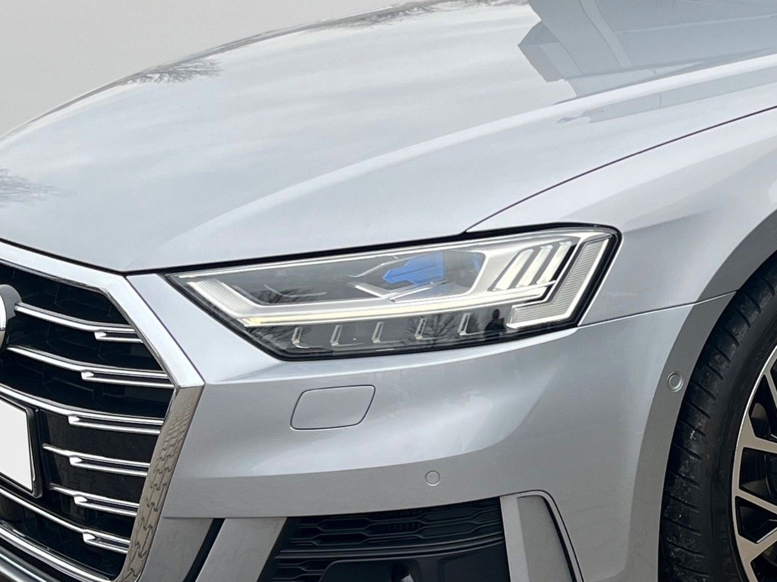 Audi A8 60 TFSI quattro - Samsaru's Car Outlet