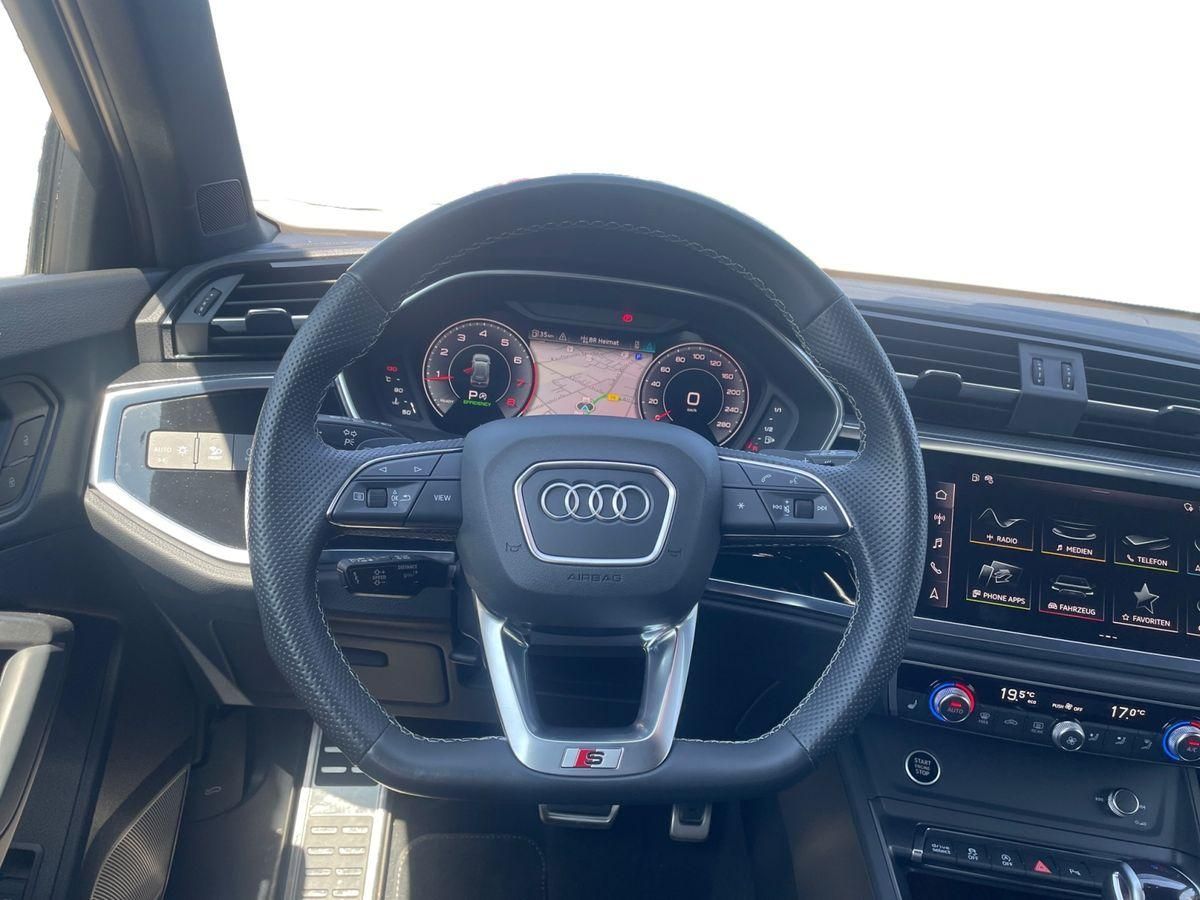 Audi Q3 40 TFSI quattro S-LINE - Samsaru's Car Outlet