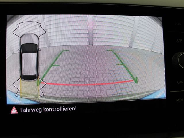 Volkswagen Taigo R-Line 1.5 TSI DSG - Samsaru's Car Outlet