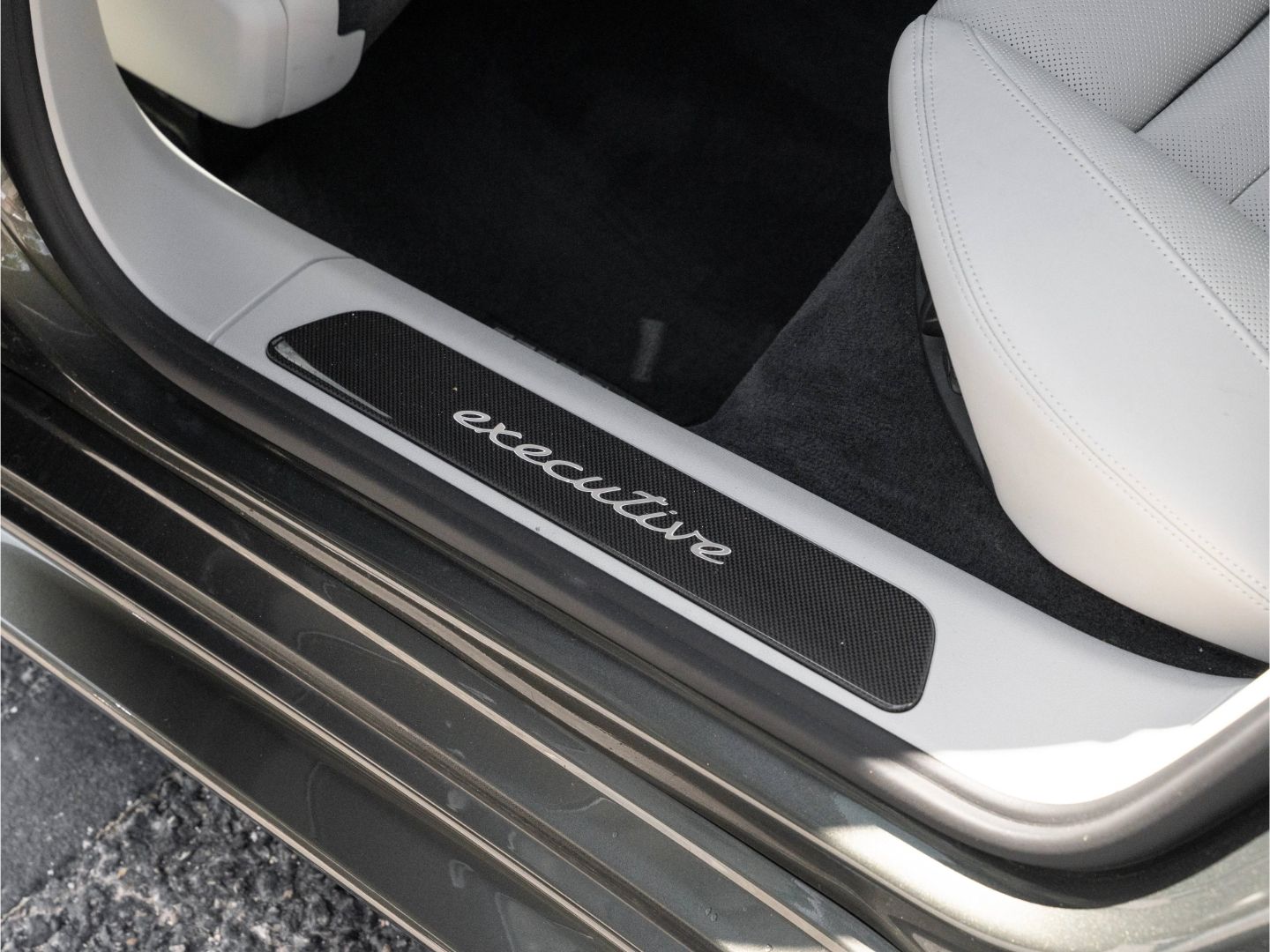 Porsche Panamera 4S Executive Sport Chrono Paket 21-Zoll