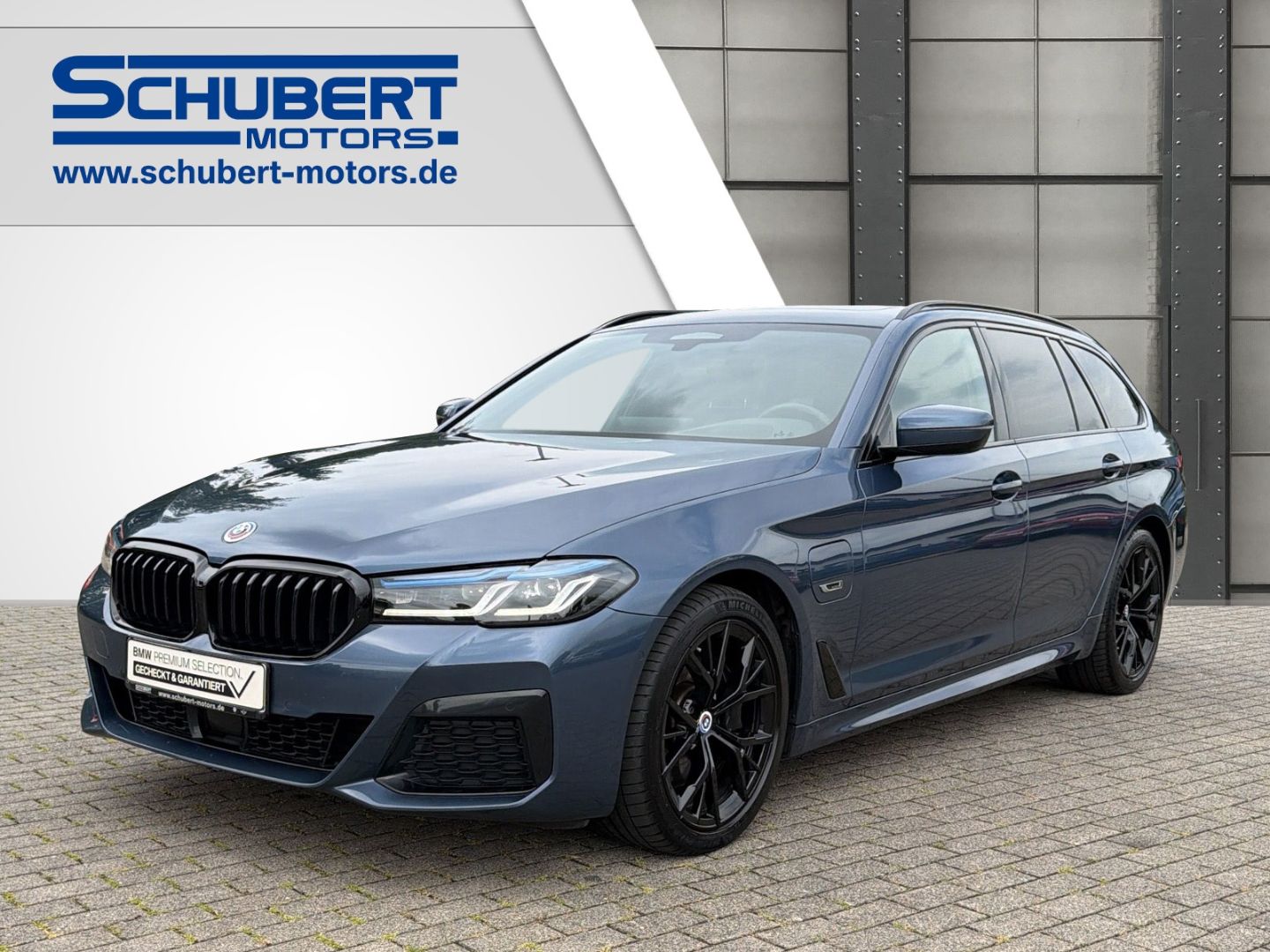 BMW 530 e Touring M Sport HUD H&K 4-Zonen Pano AHK L