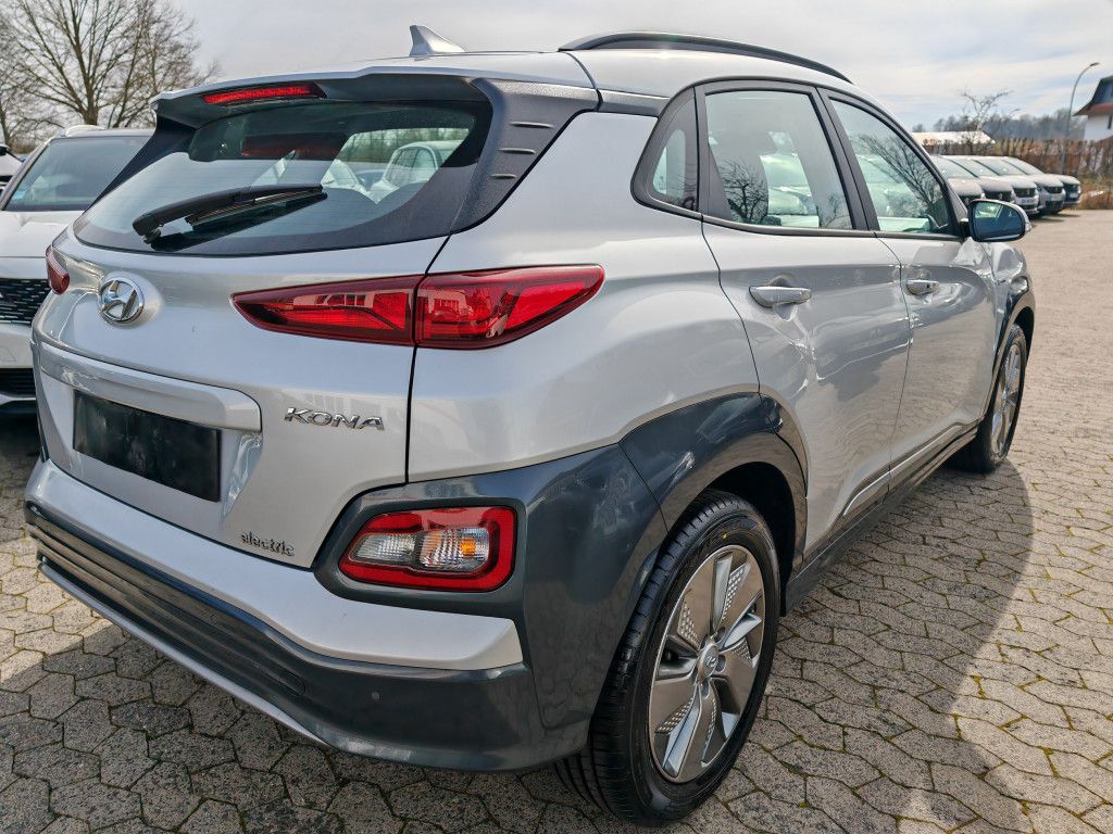 Hyundai Kona 204 Elektro - Samsaru's Car Outlet