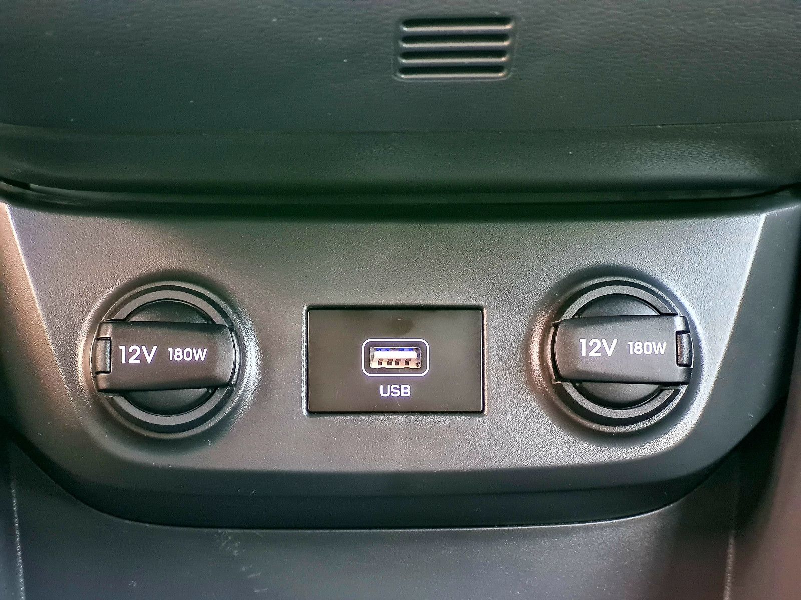 Hyundai IONIQ Elektro - Samsaru's Car Outlet