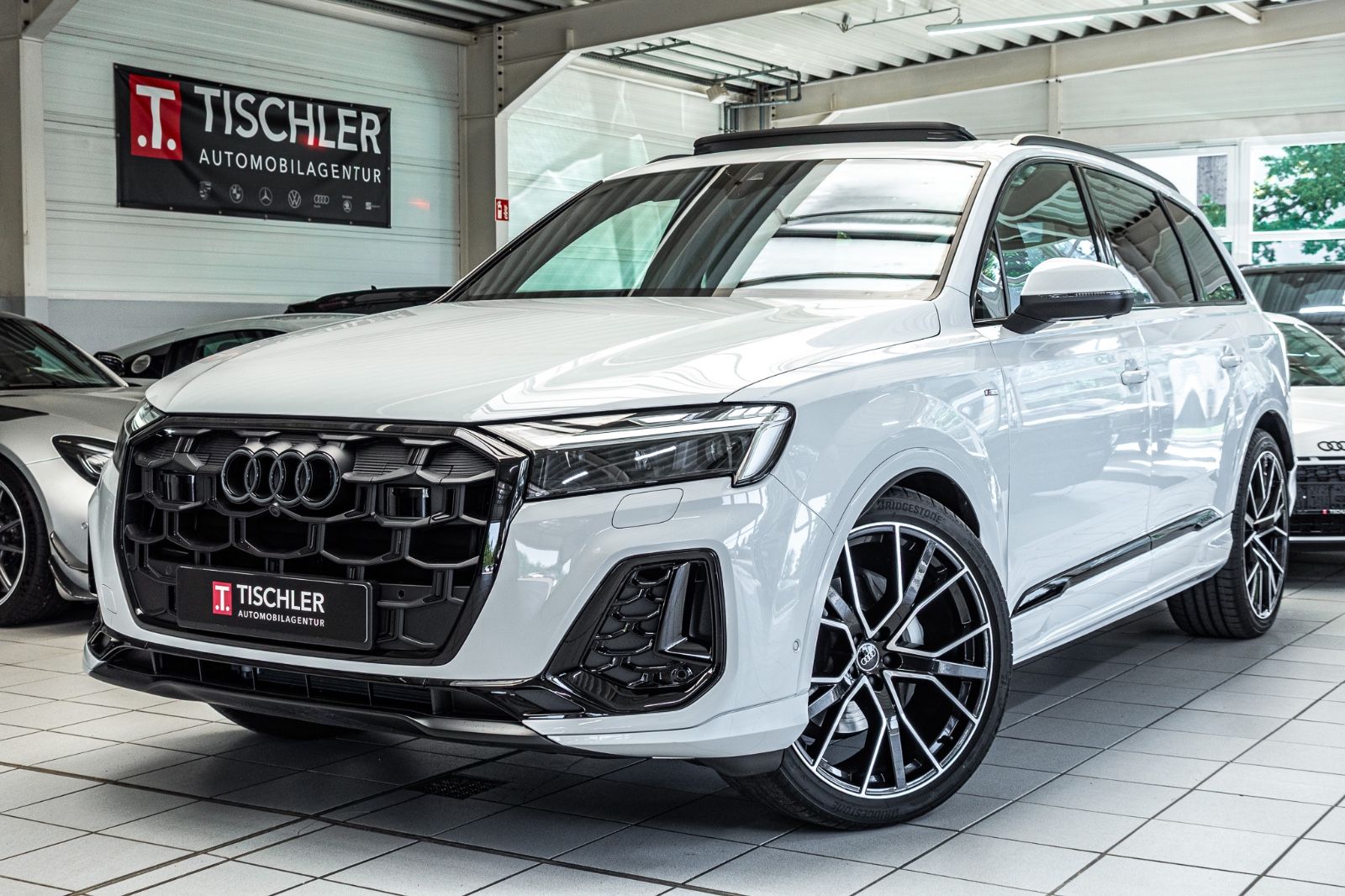Audi Q7 50TDI Quattro SLine LUFT*AHK*MATRIX*PANO*22"